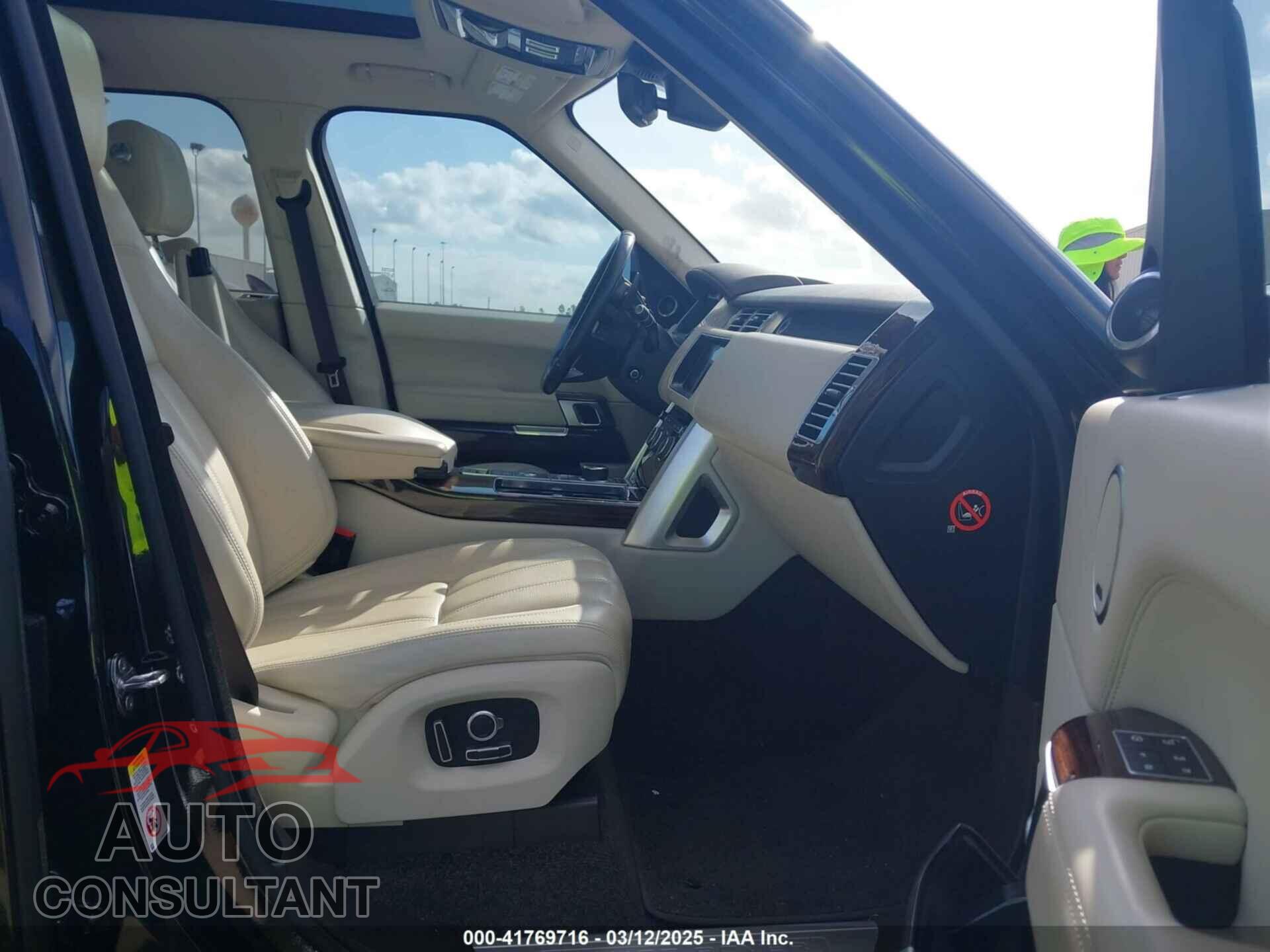LAND ROVER RANGE ROVER 2017 - SALGS2FV5HA347782