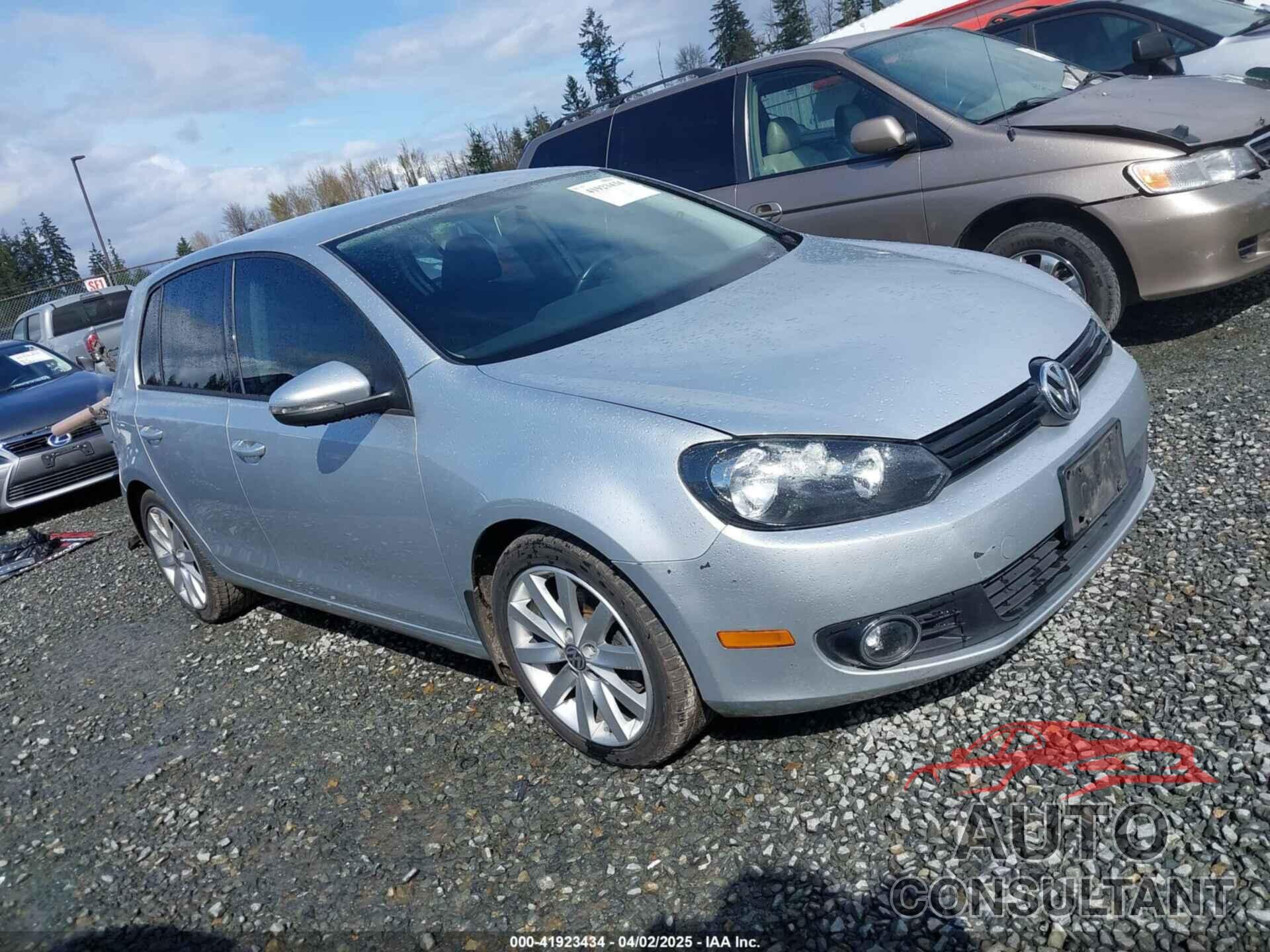 VOLKSWAGEN GOLF 2013 - WVWDM7AJ5DW083014