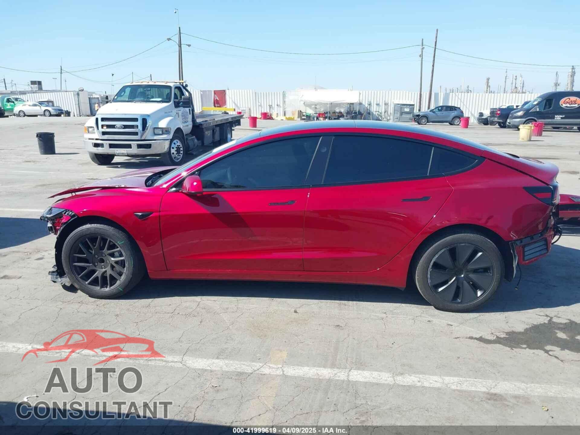 TESLA MODEL 3 2019 - 5YJ3E1EA7KF396485