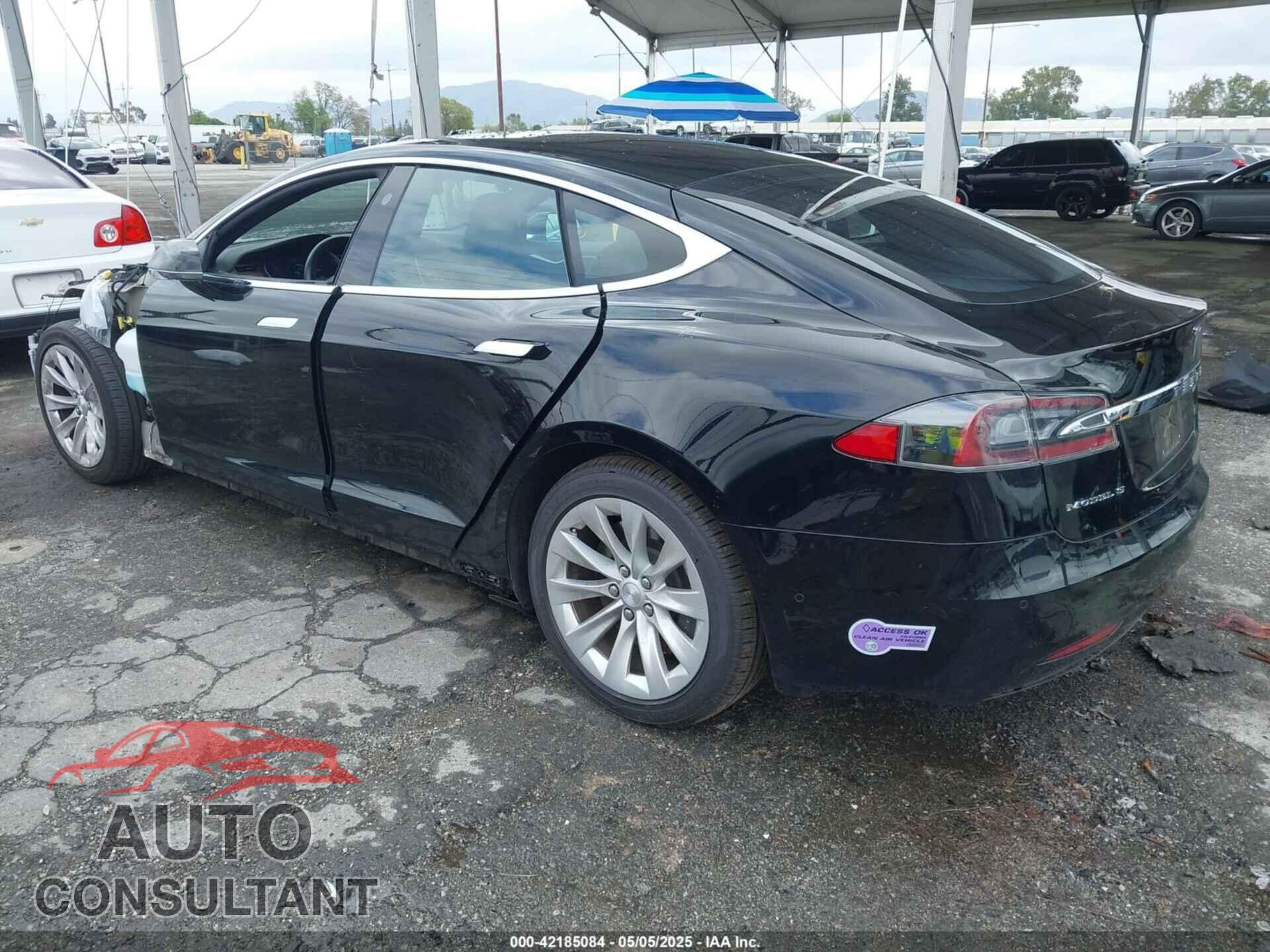 TESLA MODEL S 2019 - 5YJSA1E28KF304316