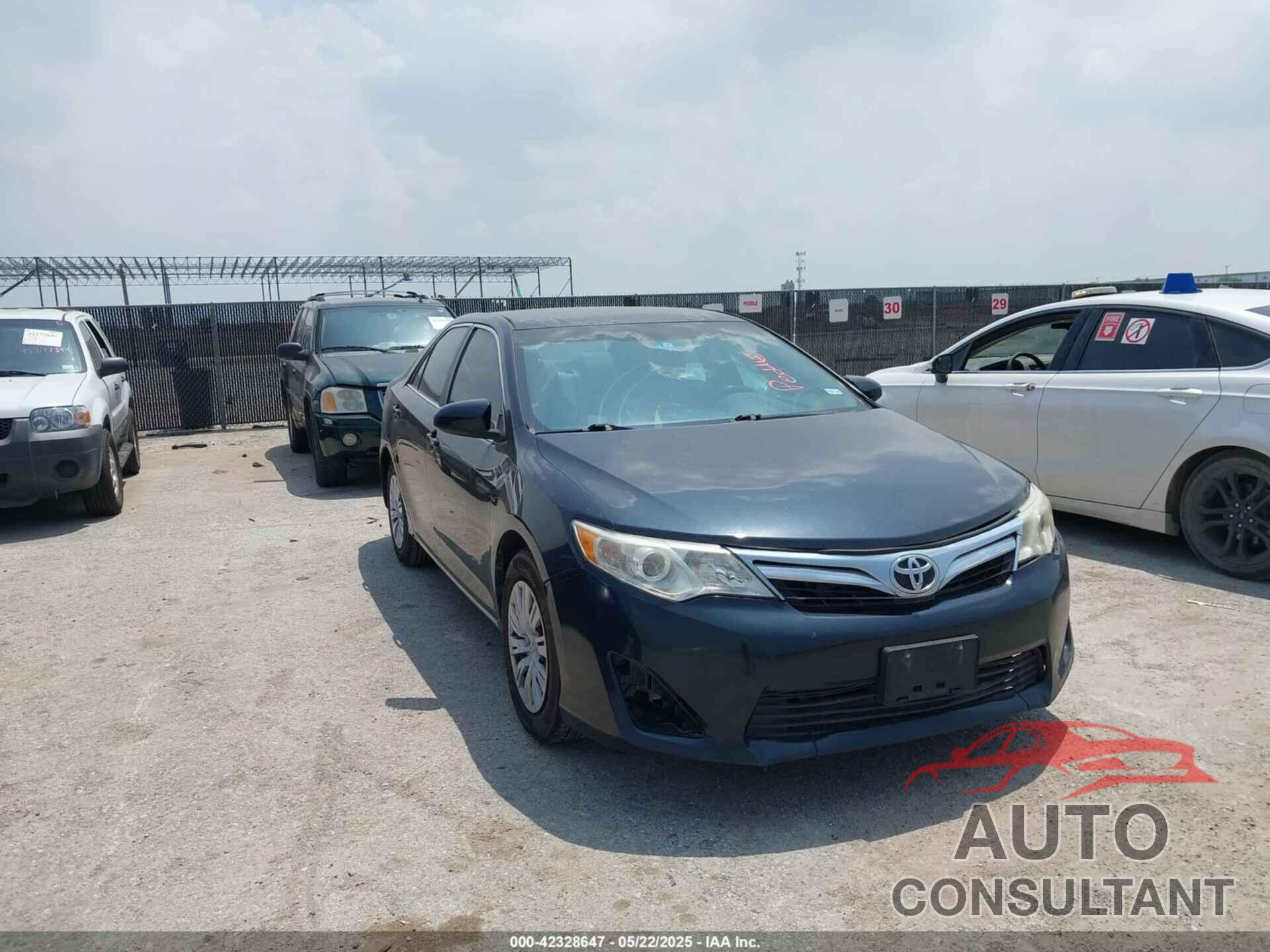 TOYOTA CAMRY 2012 - 4T1BF1FK3CU058411