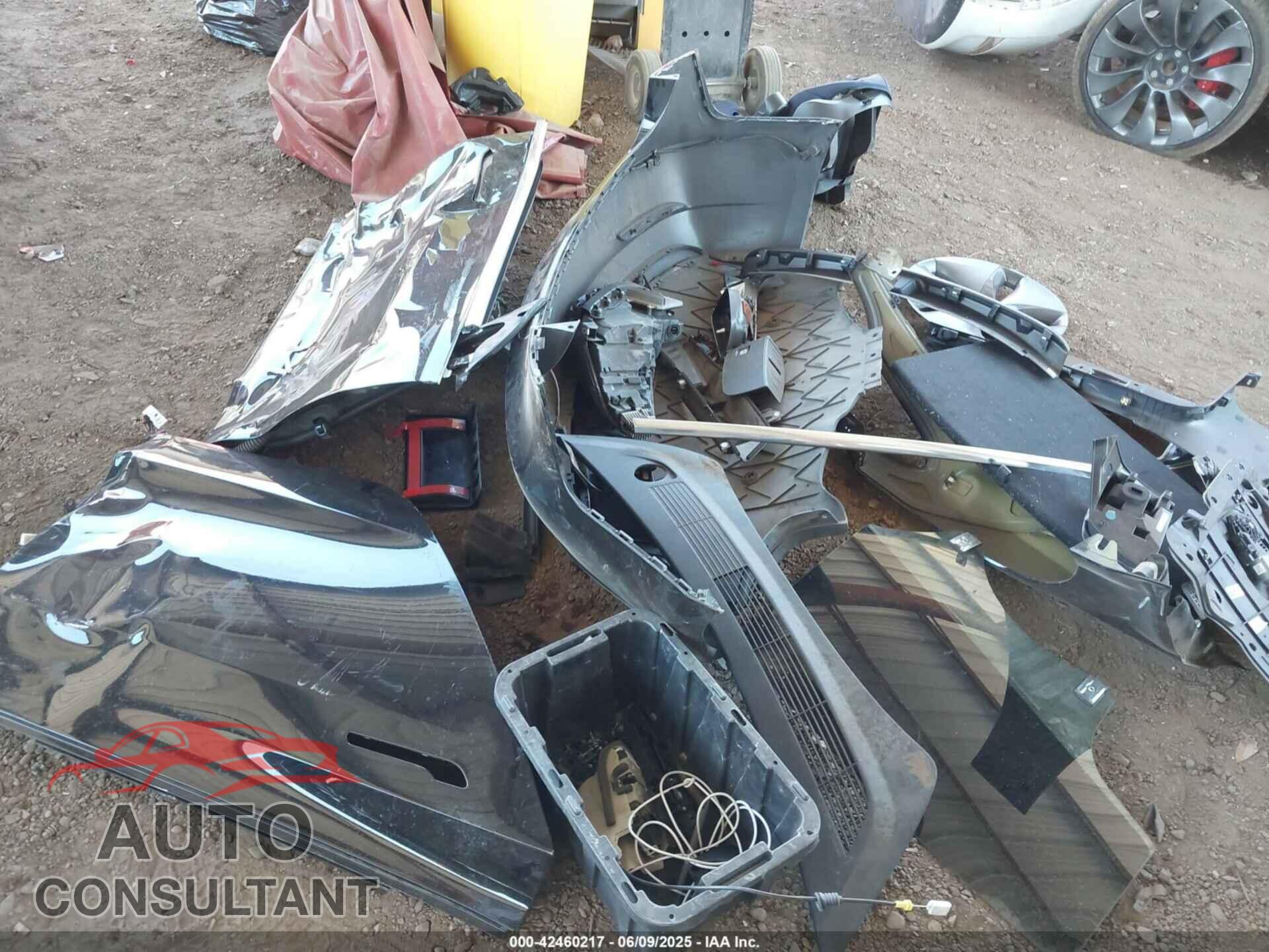 TESLA MODEL 3 2020 - 5YJ3E1EA2LF609232