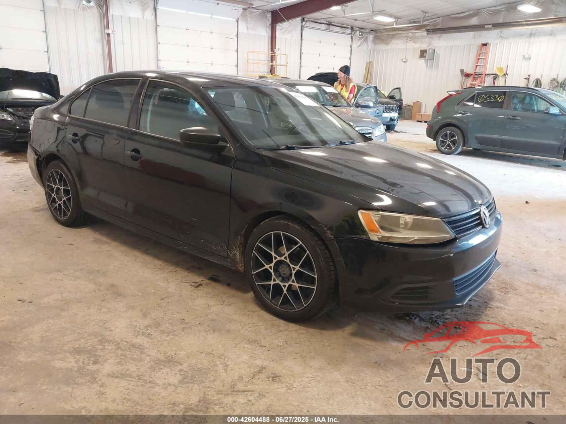 VOLKSWAGEN JETTA 2012 - 3VW1K7AJ1CM353926