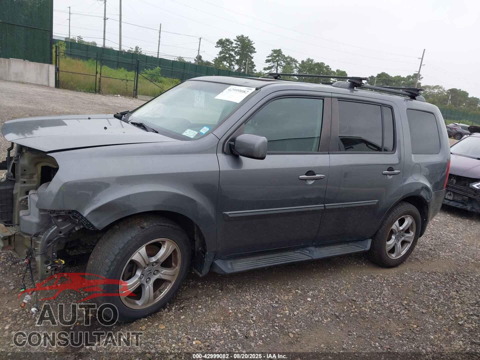 HONDA PILOT 2013 - 5FNYF4H56DB002982