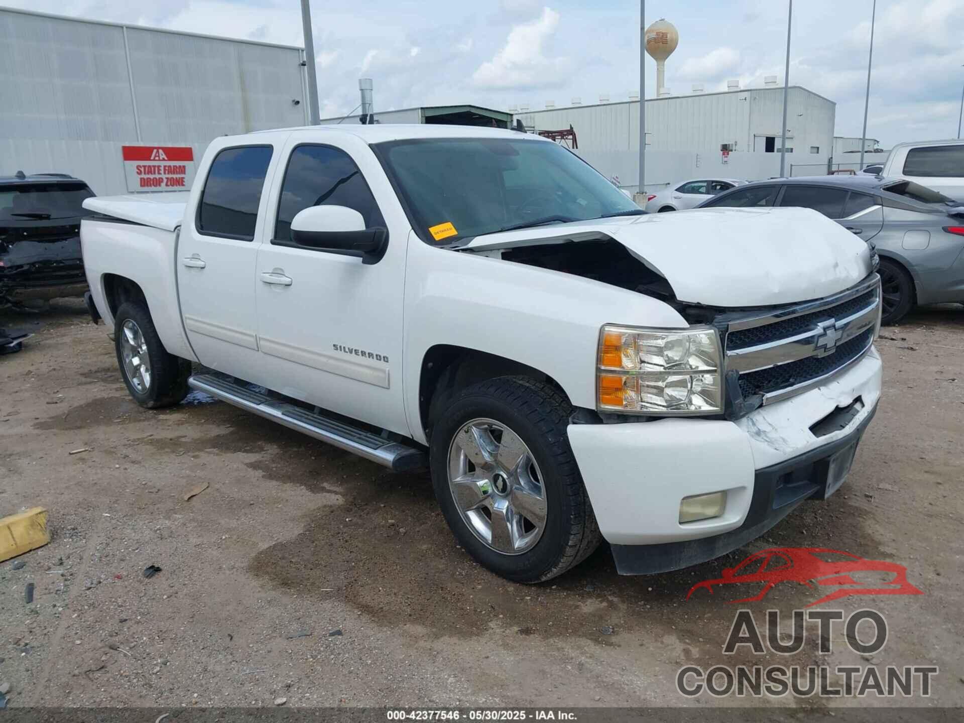 CHEVROLET SILVERADO 1500 2011 - 3GCPCTE06BG167638