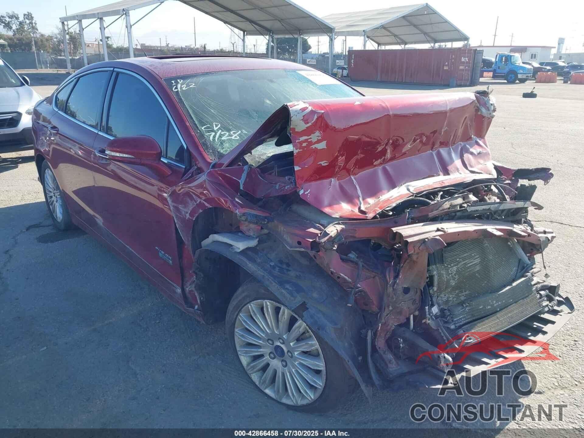 FORD FUSION ENERGI 2013 - 3FA6P0SU0DR351539