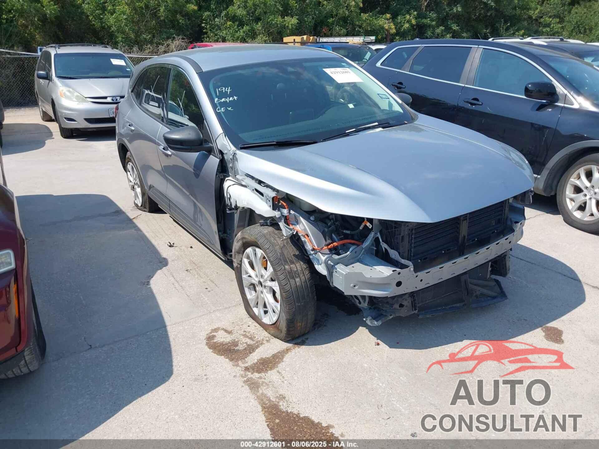 FORD ESCAPE 2023 - 1FMCU0GZ4PUB00526