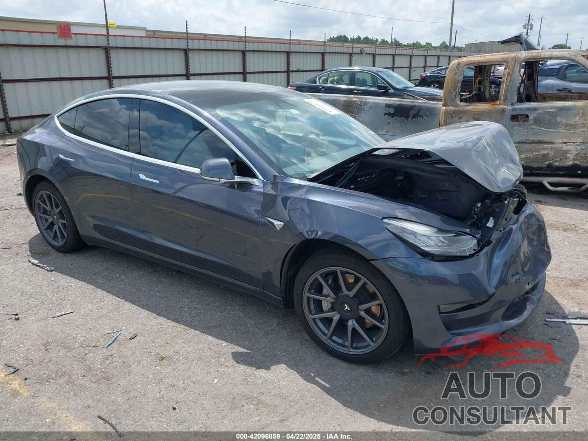 TESLA MODEL 3 2020 - 5YJ3E1EB5LF801592