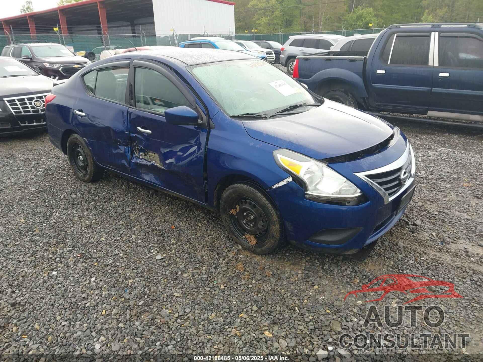 NISSAN VERSA 2019 - 3N1CN7AP4KL807570