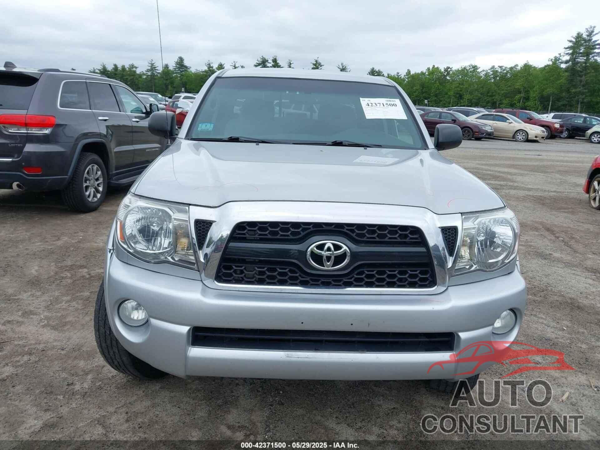 TOYOTA TACOMA 2011 - 3TMLU4EN4BM069898