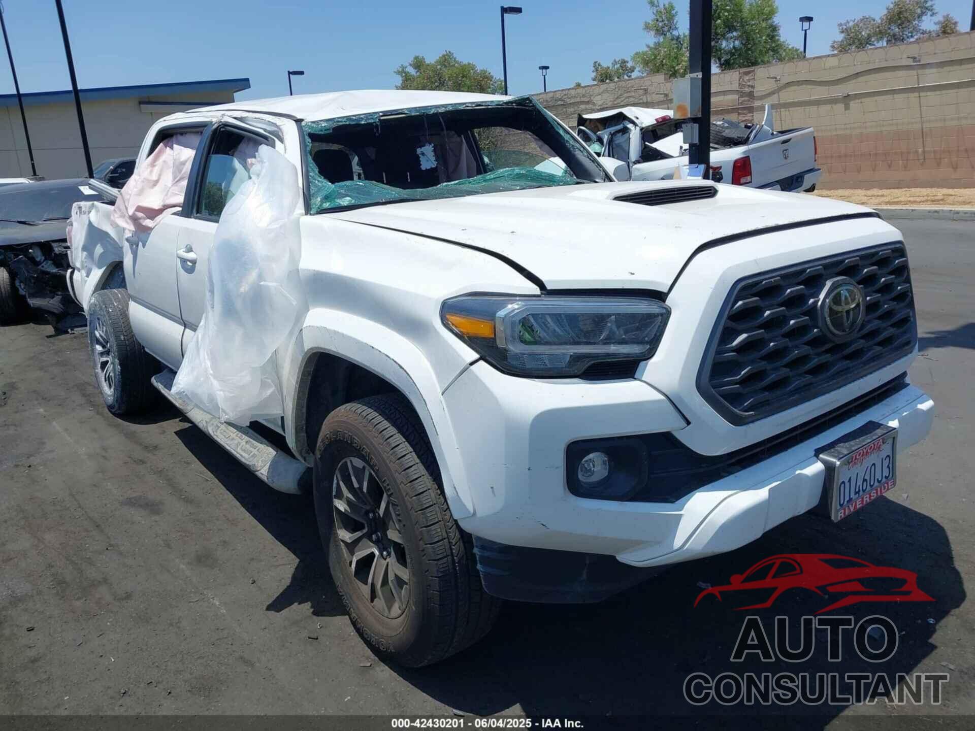 TOYOTA TACOMA 2022 - 3TMAZ5CN0NM161578