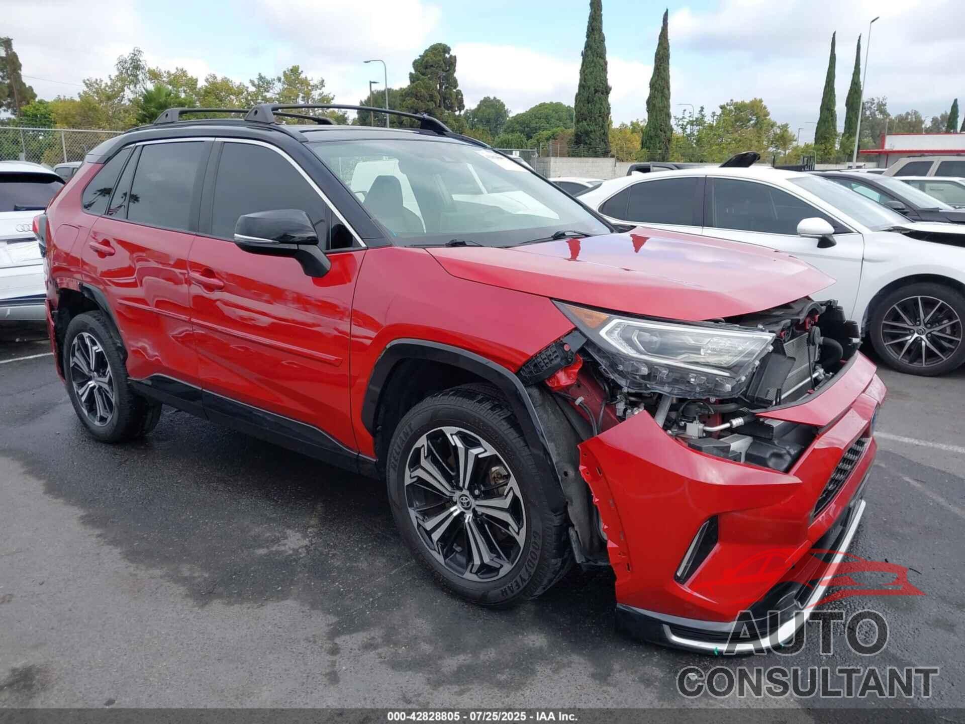 TOYOTA RAV4 PRIME 2021 - JTMEB3FV6MD061243