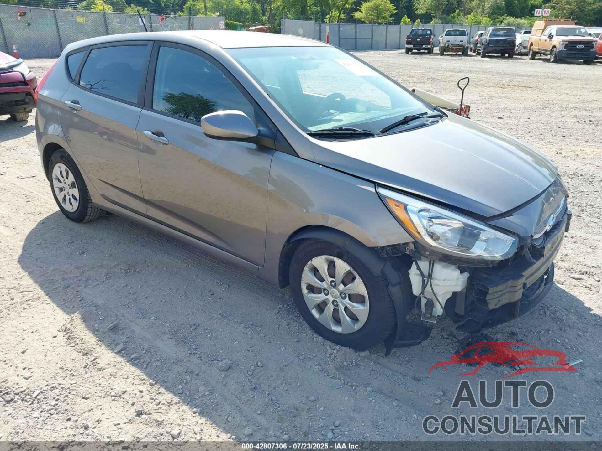HYUNDAI ACCENT 2017 - KMHCT5AE5HU365950