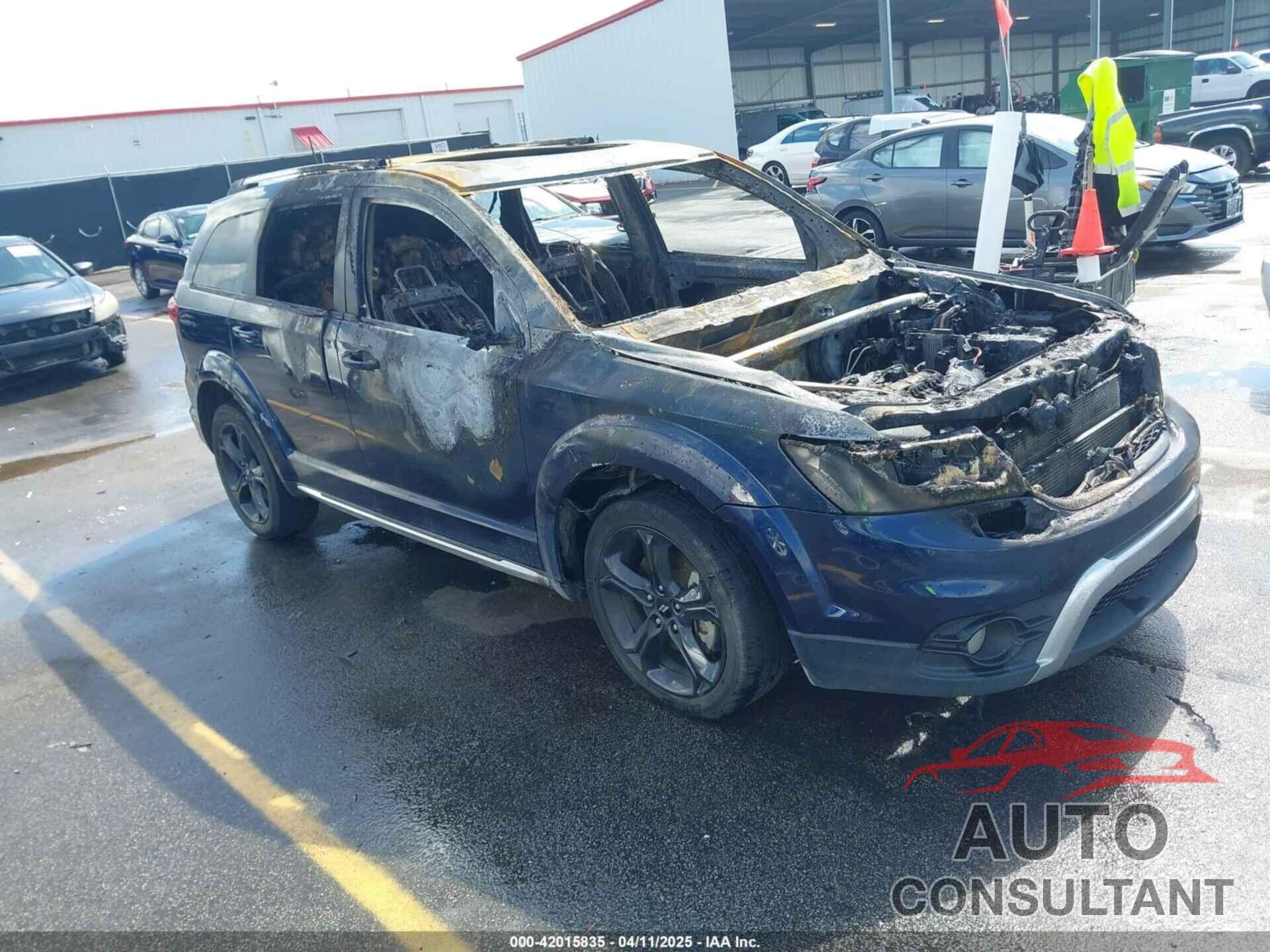 DODGE JOURNEY 2020 - 3C4PDCGB1LT272480