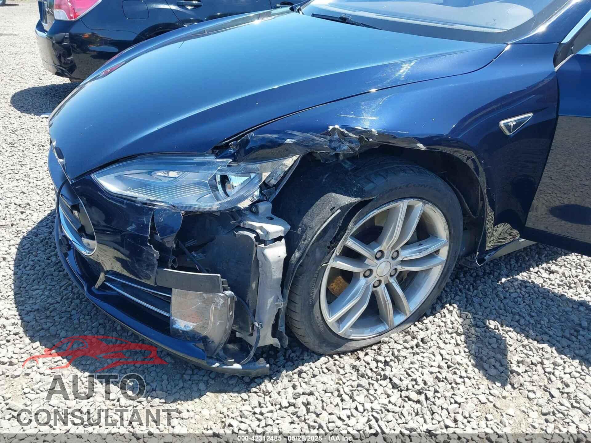TESLA MODEL S 2014 - 5YJSA1H18EFP31969