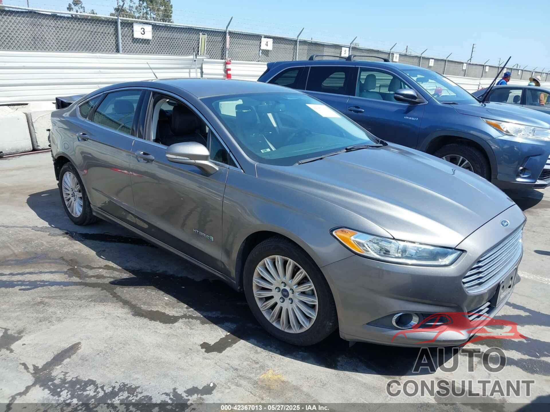 FORD FUSION HYBRID 2014 - 3FA6P0LU4ER256076