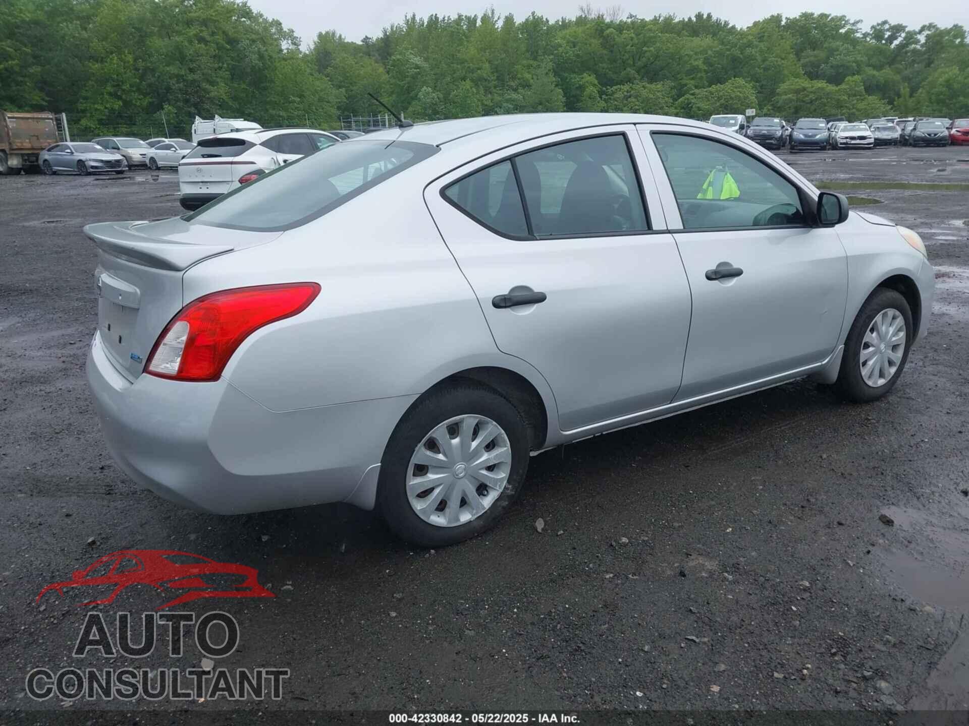 NISSAN VERSA 2014 - 3N1CN7AP3EL830455