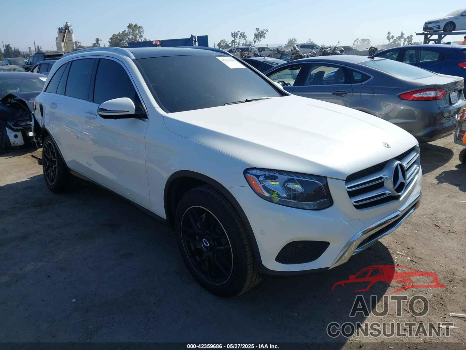 MERCEDES-BENZ GLC 300 2018 - WDC0G4JB0JF352586