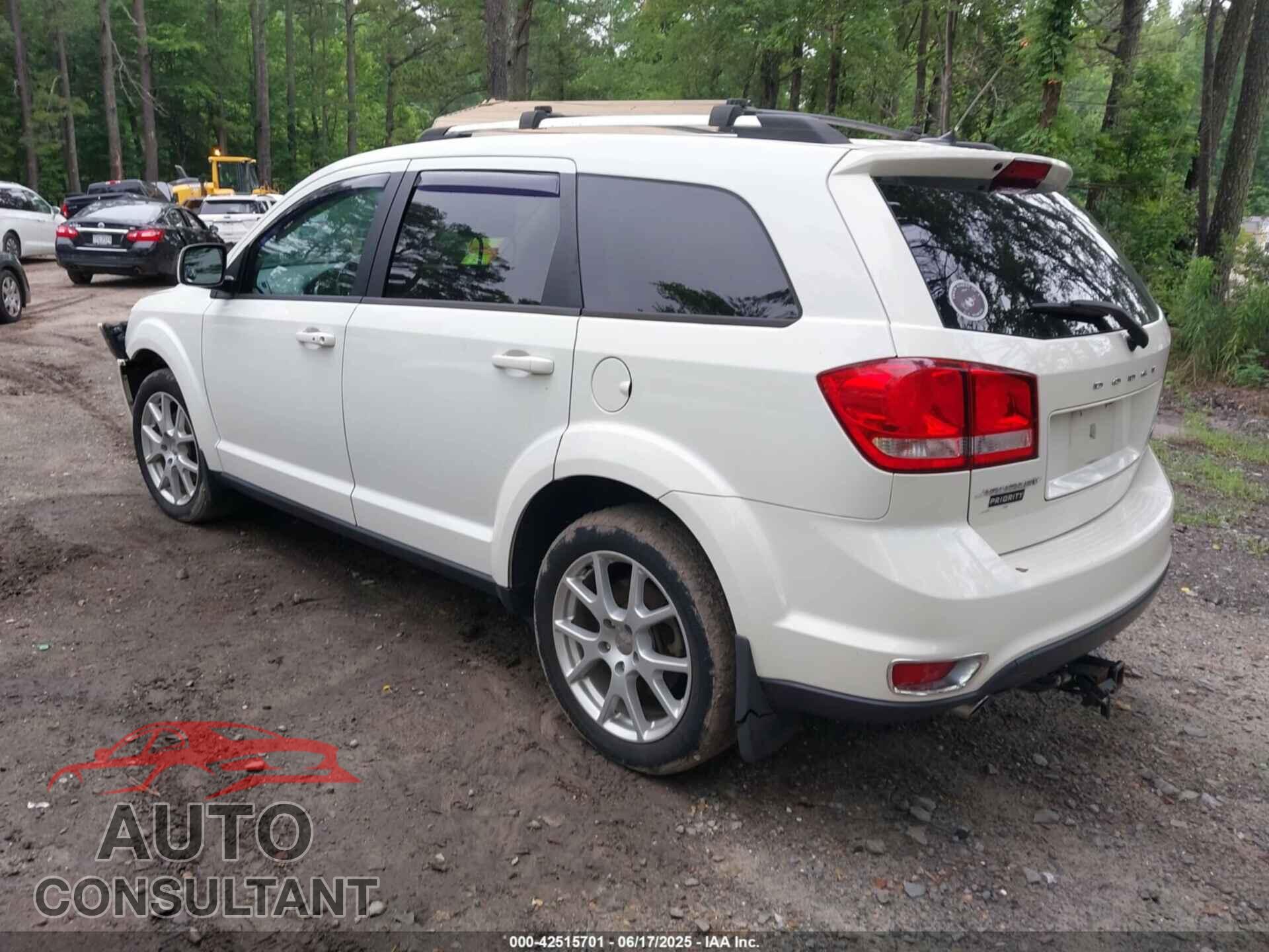 DODGE JOURNEY 2015 - 3C4PDCCG2FT690956