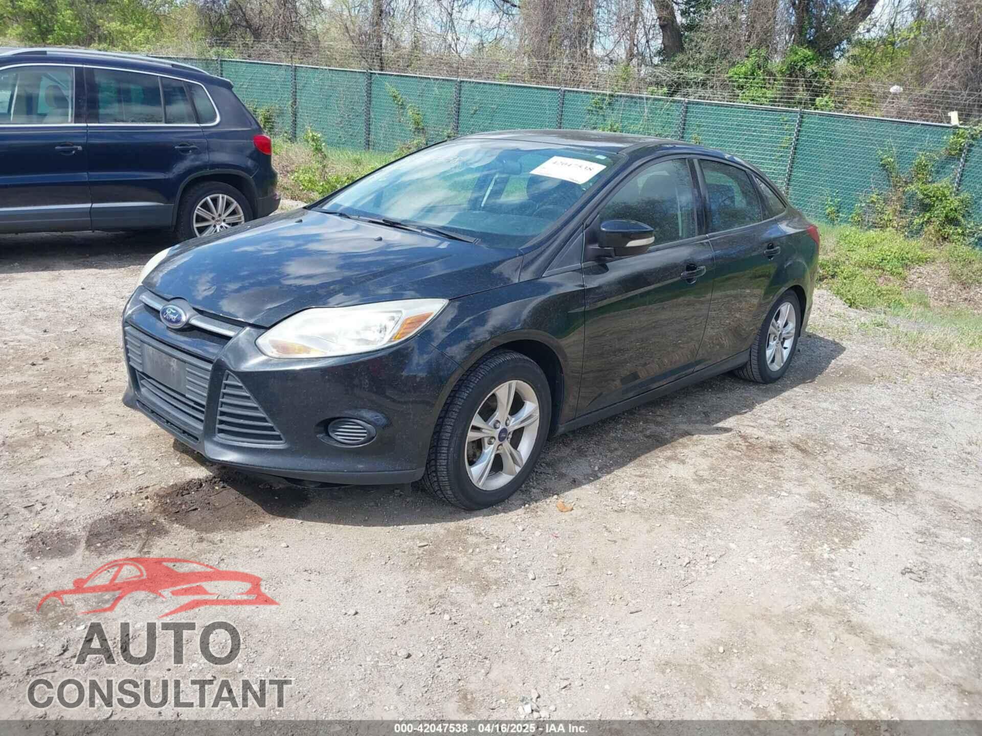 FORD FOCUS 2014 - 1FADP3F27EL189068