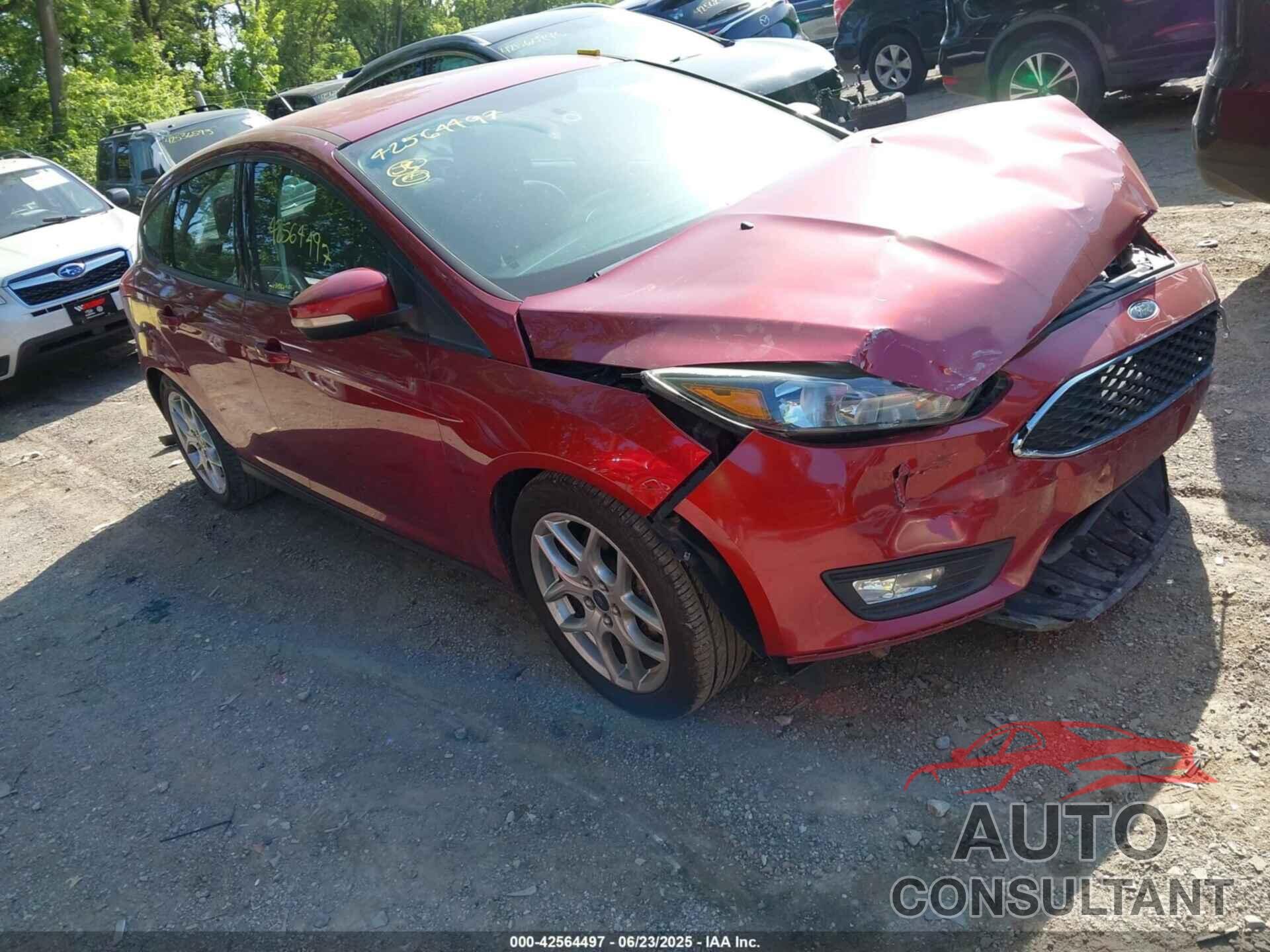 FORD FOCUS 2015 - 1FADP3K24FL352461