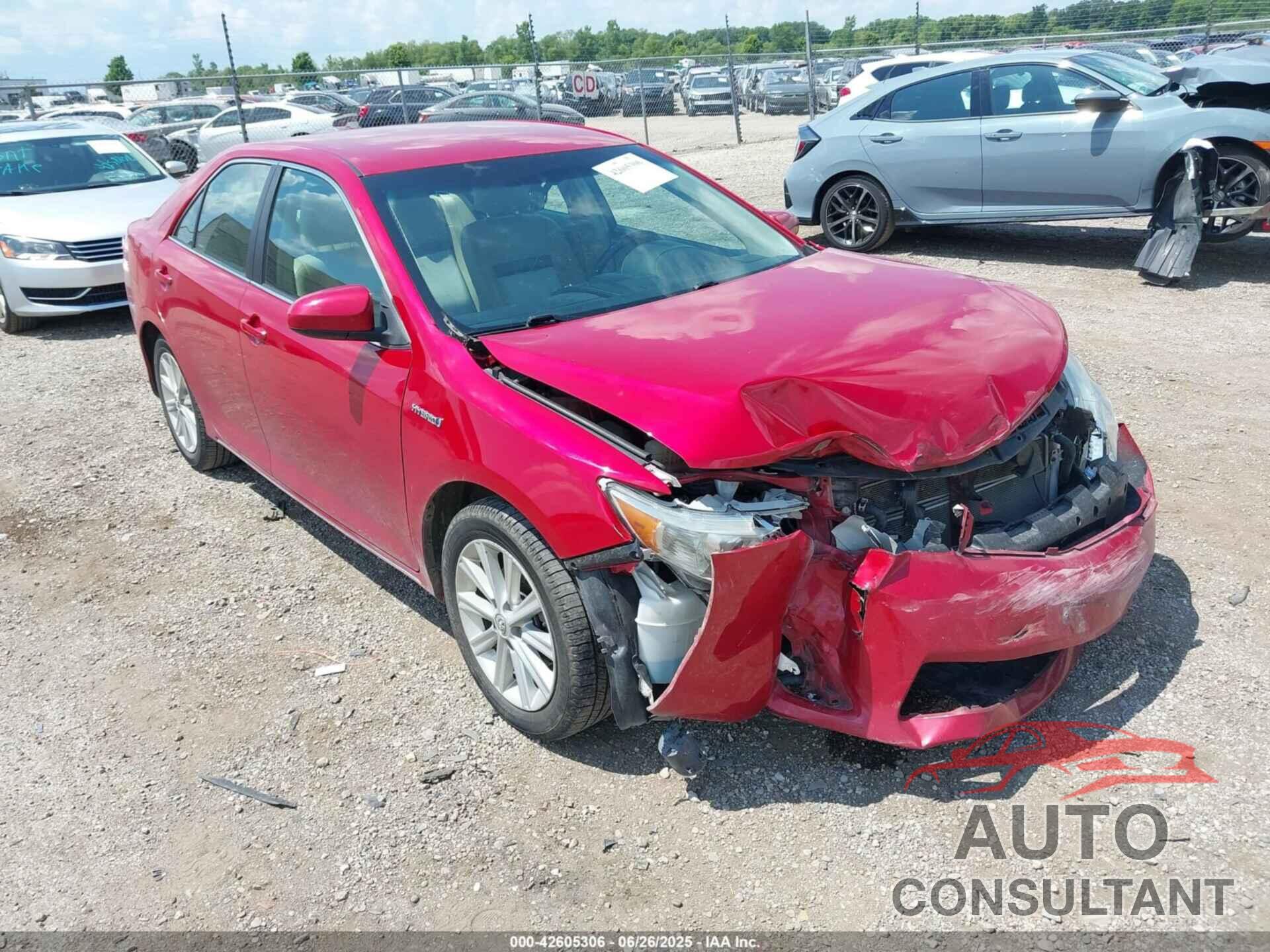 TOYOTA CAMRY HYBRID 2014 - 4T1BD1FK8EU133161