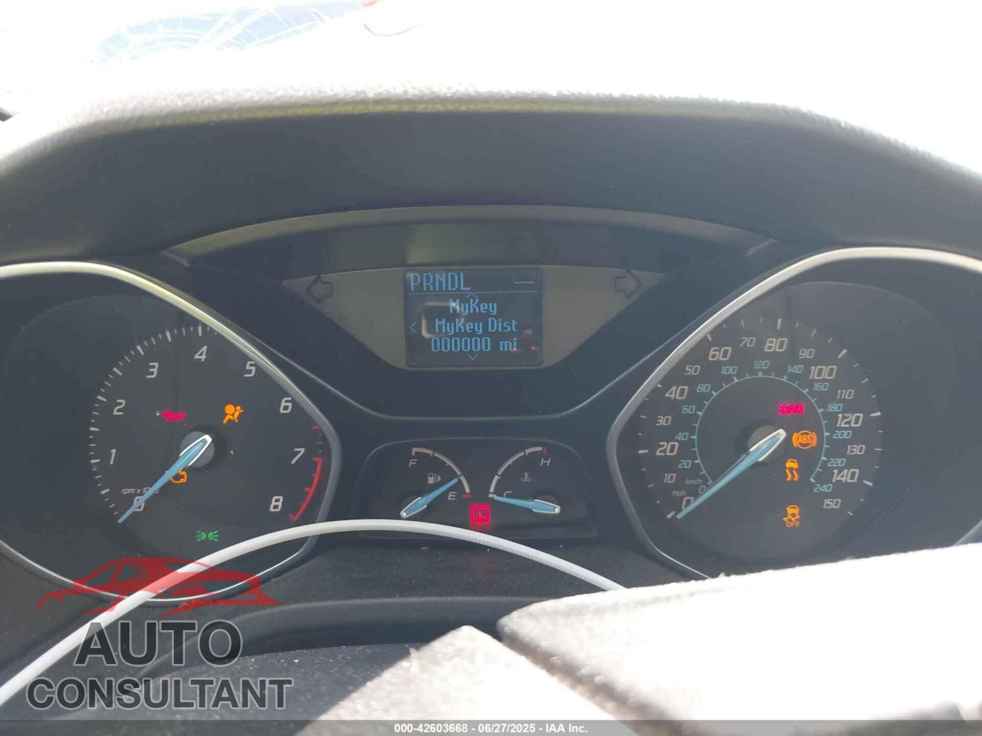FORD FOCUS 2012 - 1FAHP3K26CL313237