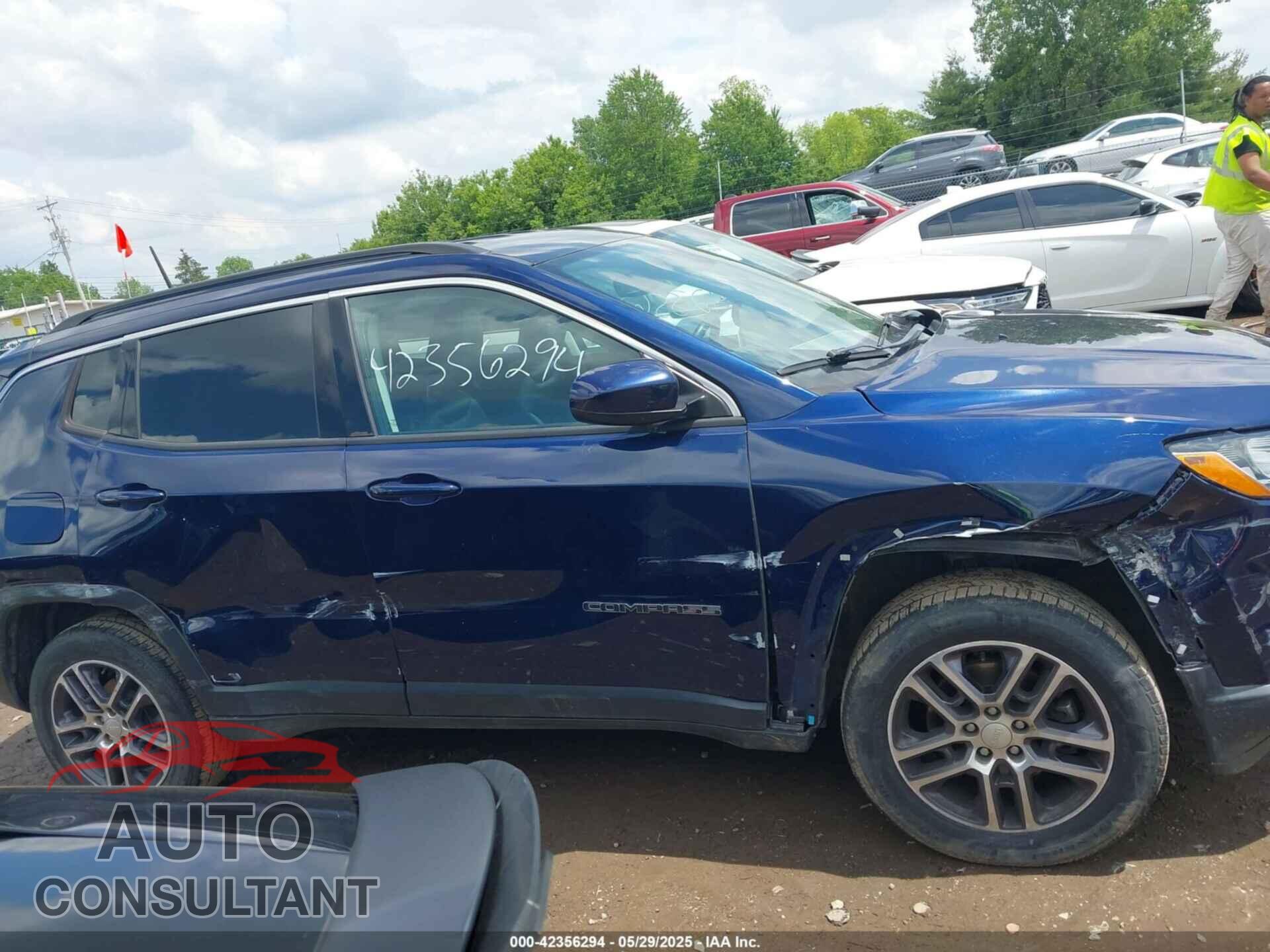 JEEP COMPASS 2018 - 3C4NJDBB5JT456685