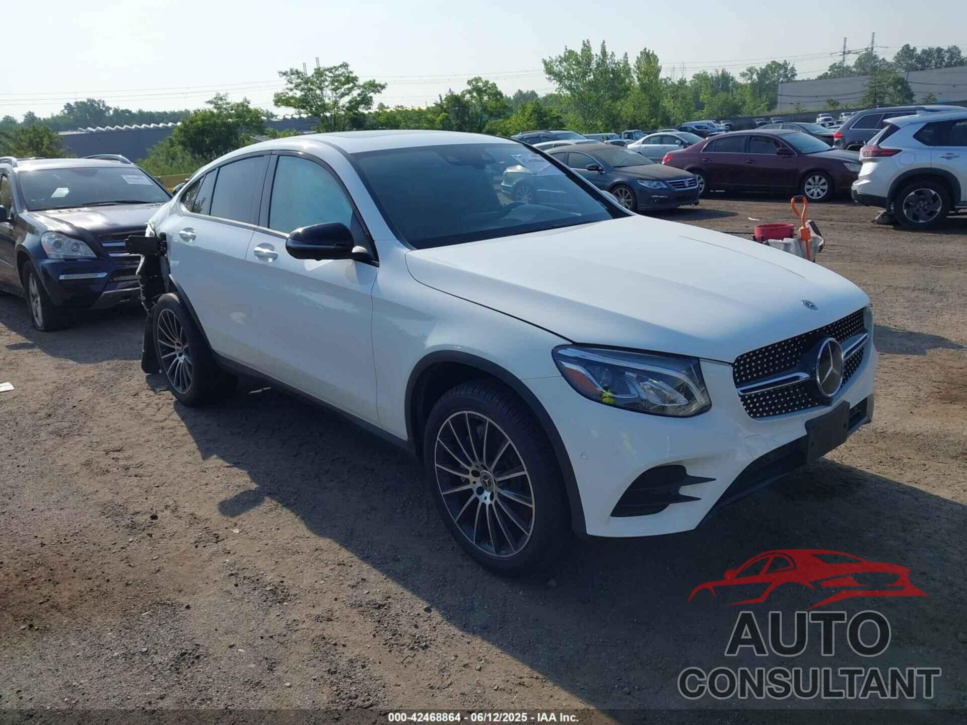 MERCEDES-BENZ GLC 300 COUPE 2019 - WDC0J4KBXKF587305