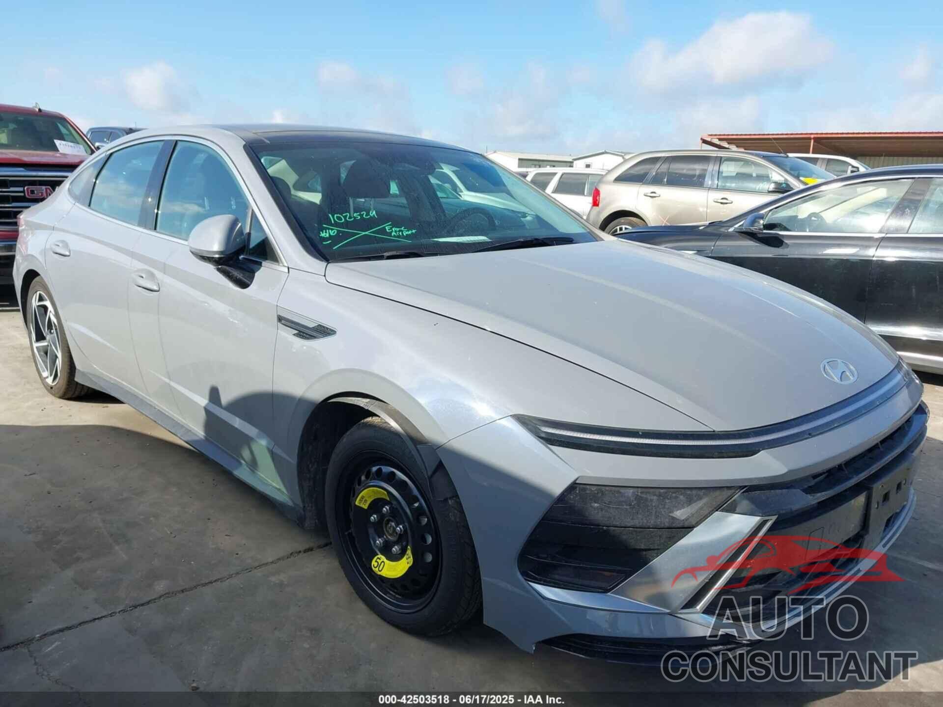 HYUNDAI SONATA 2024 - KMHL14JA5RA352387