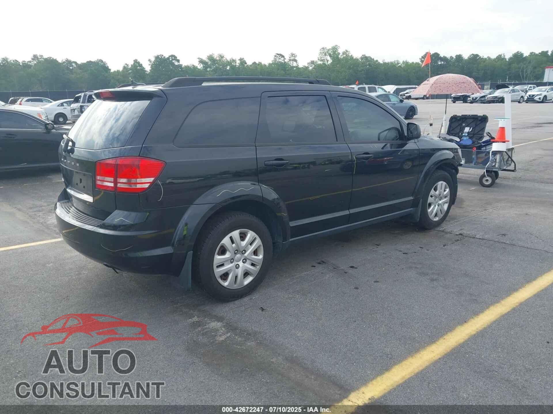 DODGE JOURNEY 2017 - 3C4PDCAB4HT524352