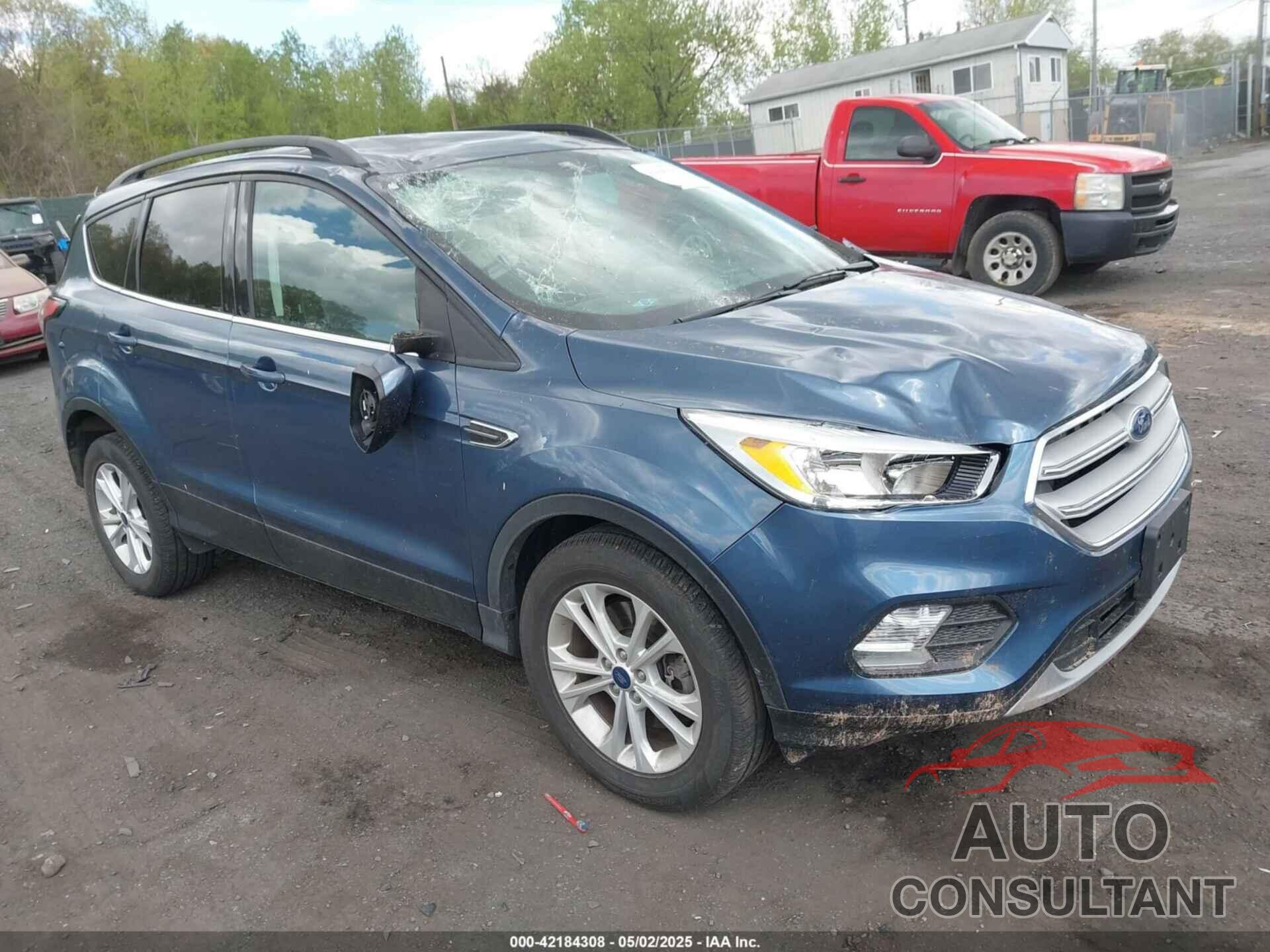 FORD ESCAPE 2018 - 1FMCU9GD5JUC25602