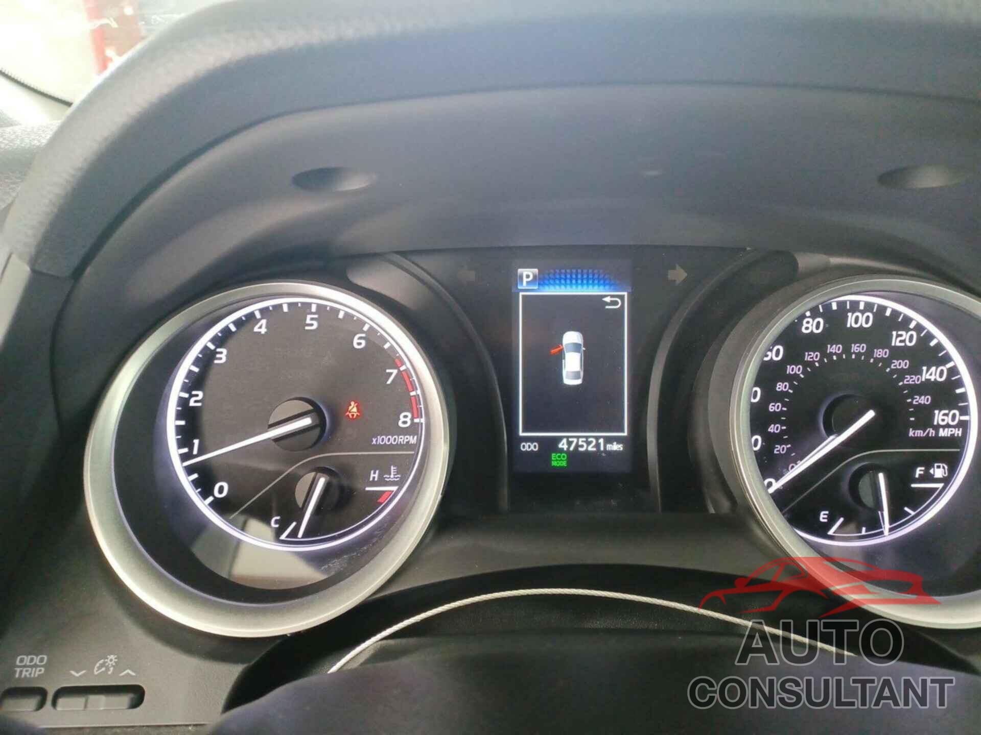 TOYOTA CAMRY 2022 - 4T1C11AK4NU684319