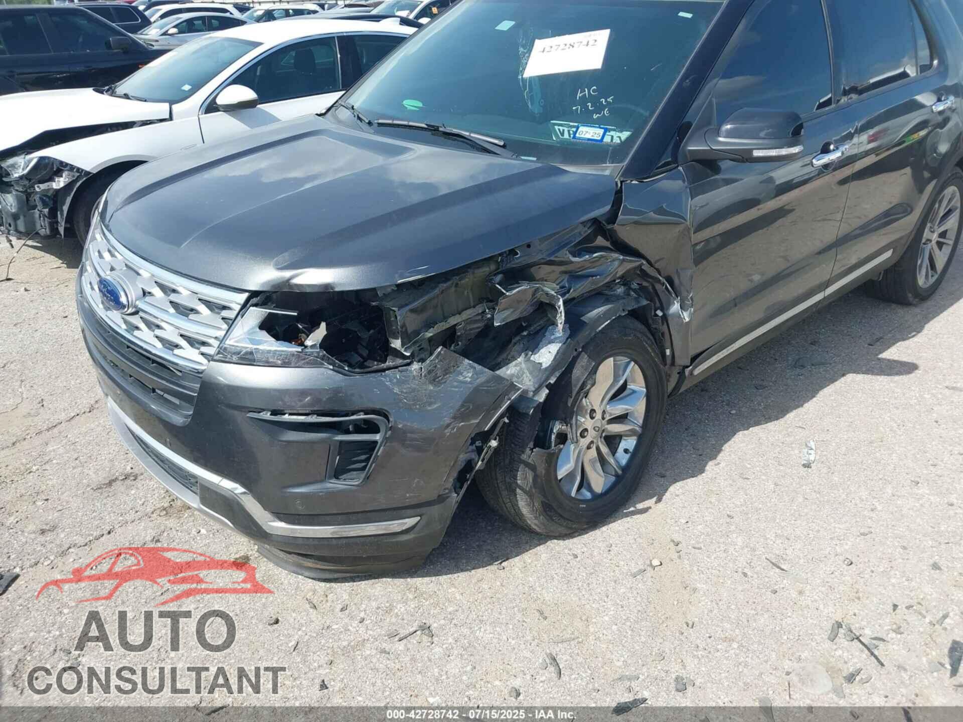 FORD EXPLORER 2018 - 1FM5K7F87JGB11641