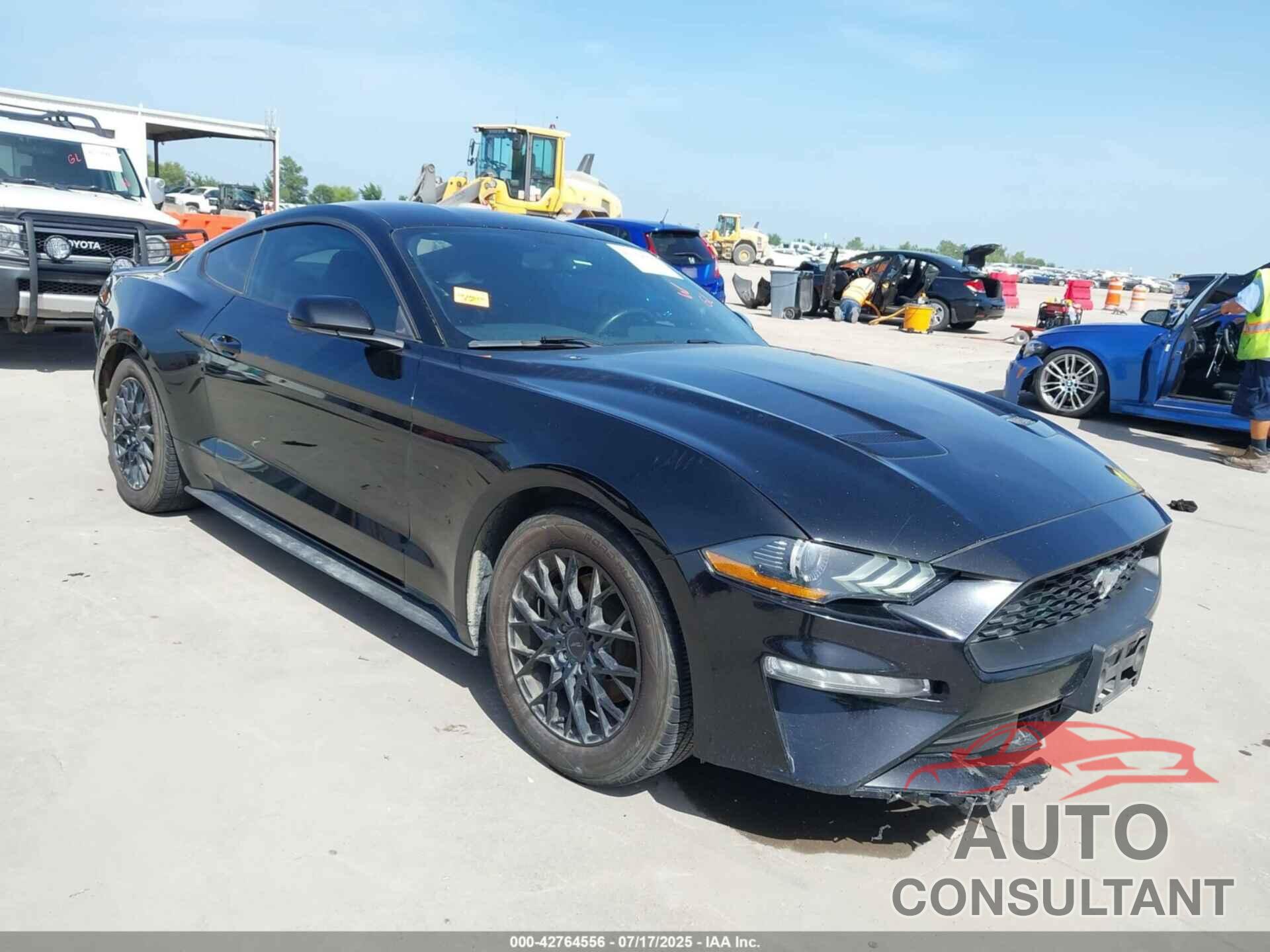 FORD MUSTANG 2019 - 1FA6P8TH2K5157868