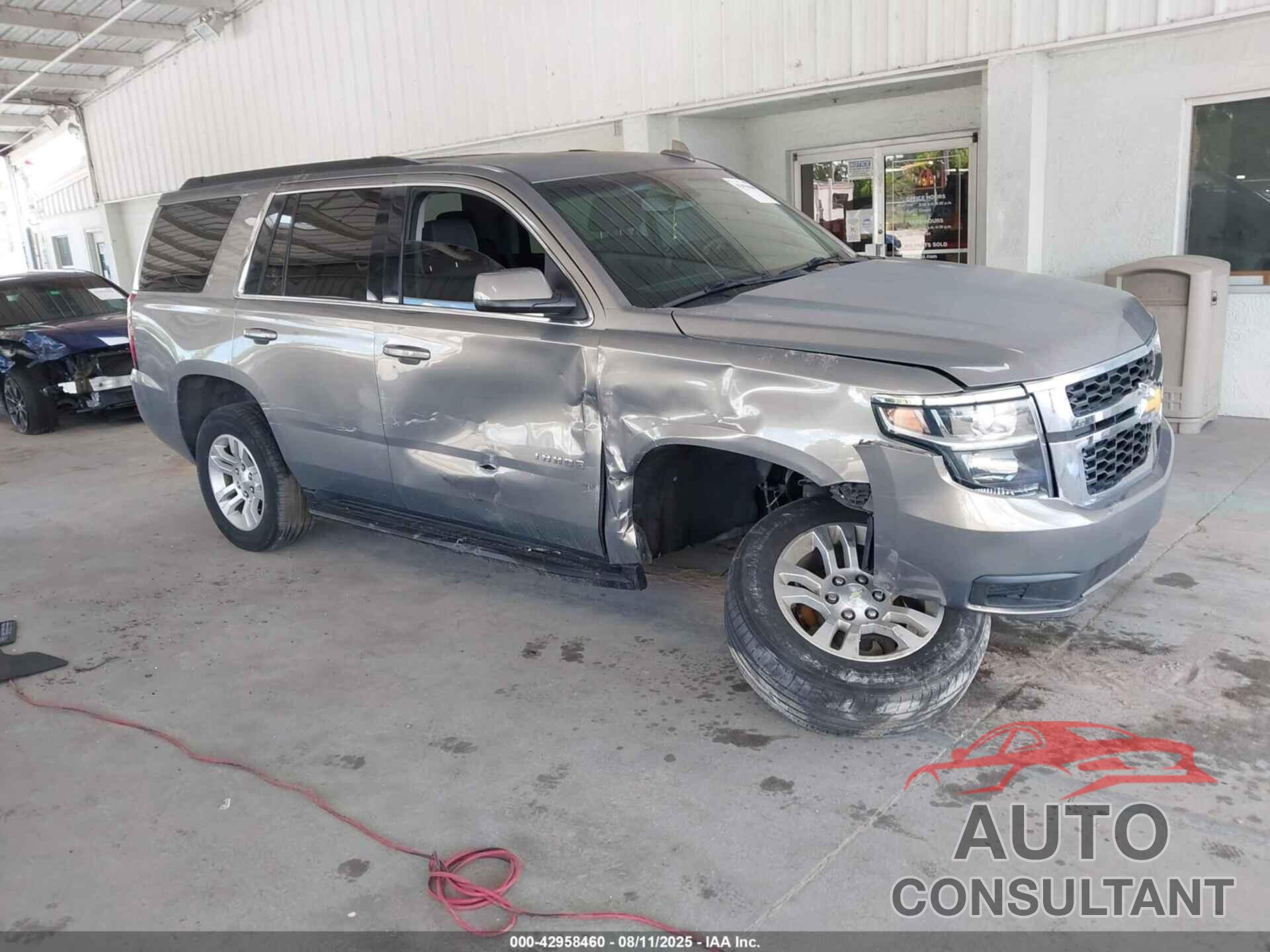 CHEVROLET TAHOE 2017 - 1GNSCAKCXHR349873