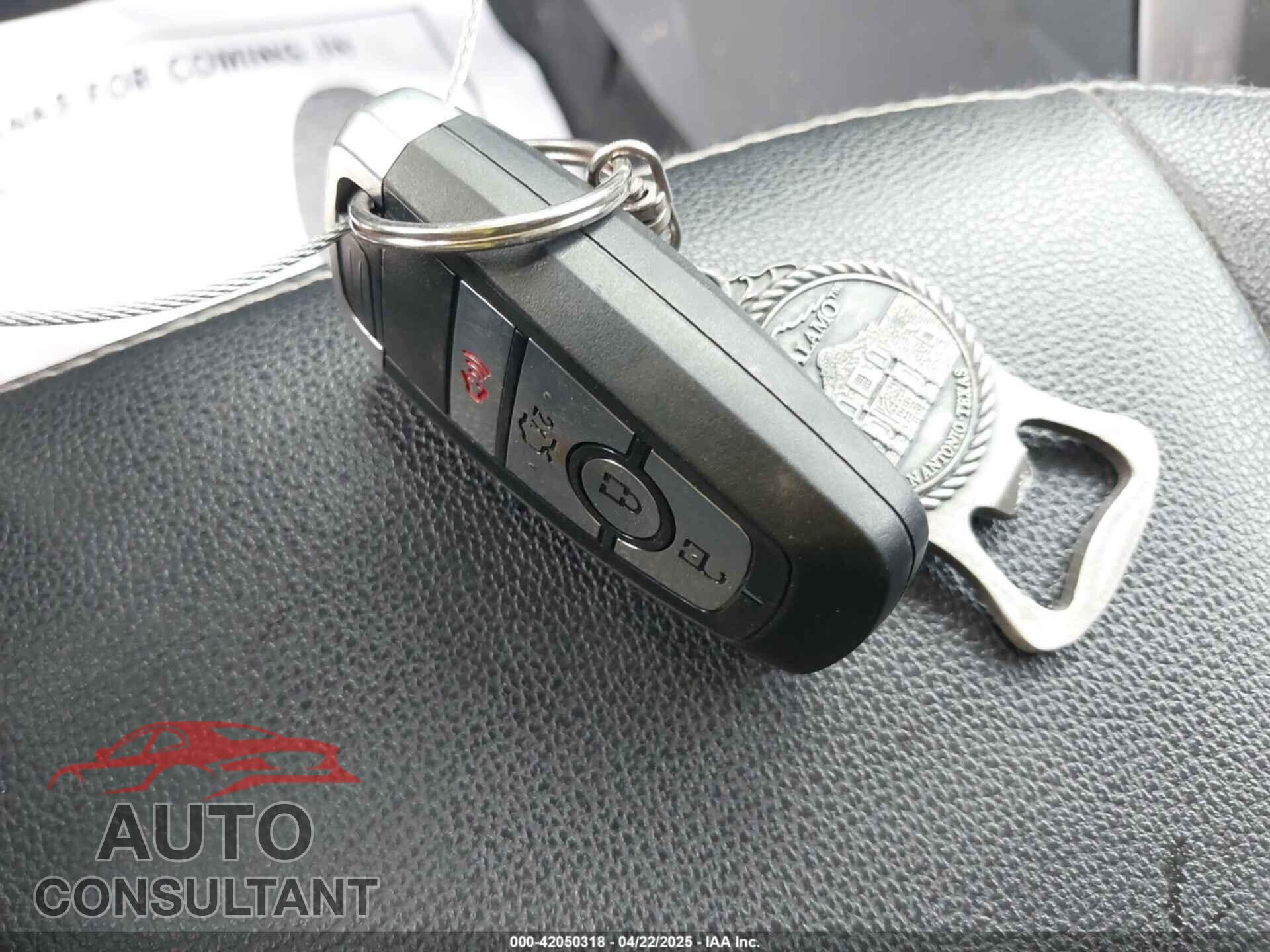FORD ECOSPORT 2021 - MAJ6S3KL7MC400564
