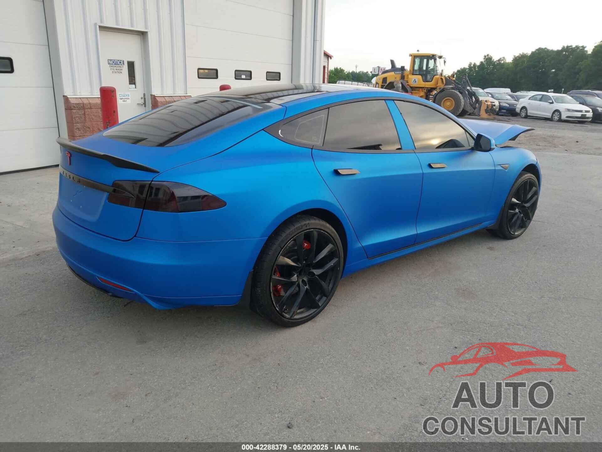 TESLA MODEL S 2013 - 5YJSA1DP5DFP25345