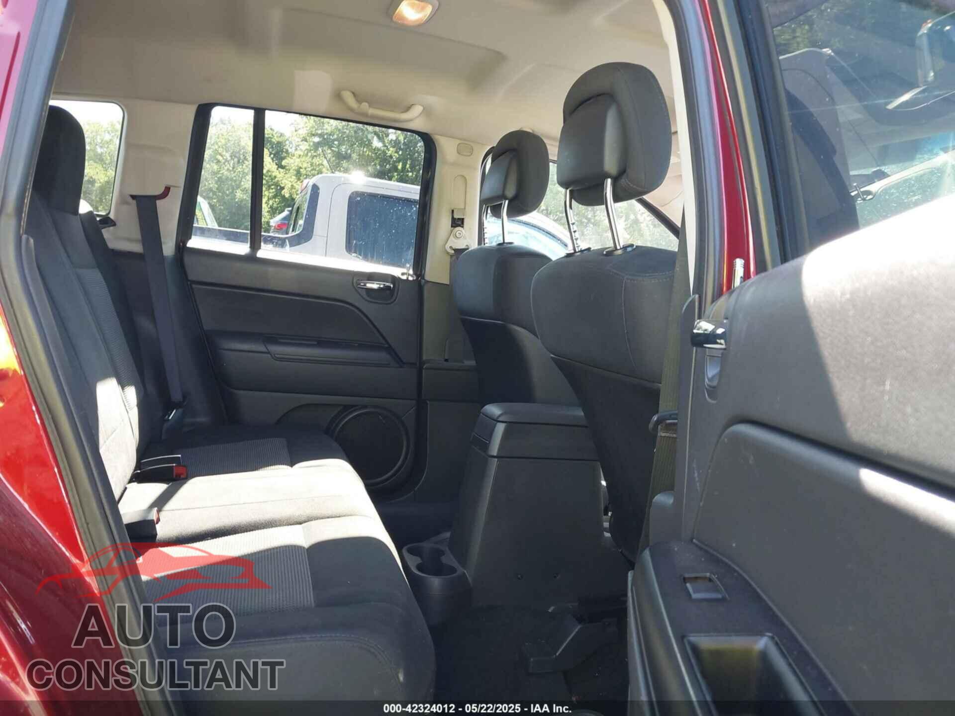 JEEP COMPASS 2012 - 1C4NJCBA8CD627441