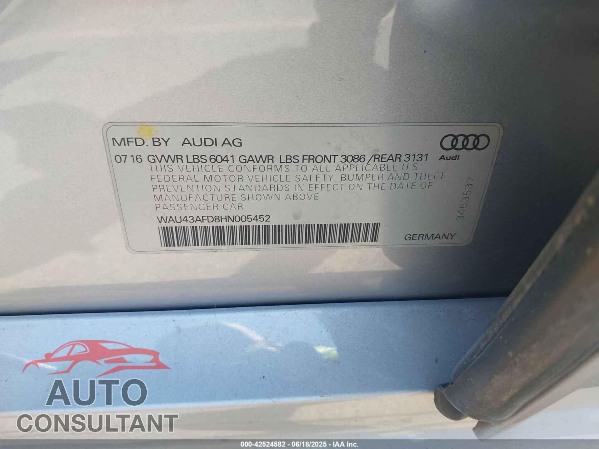 AUDI A8 L 2017 - WAU43AFD8HN005452