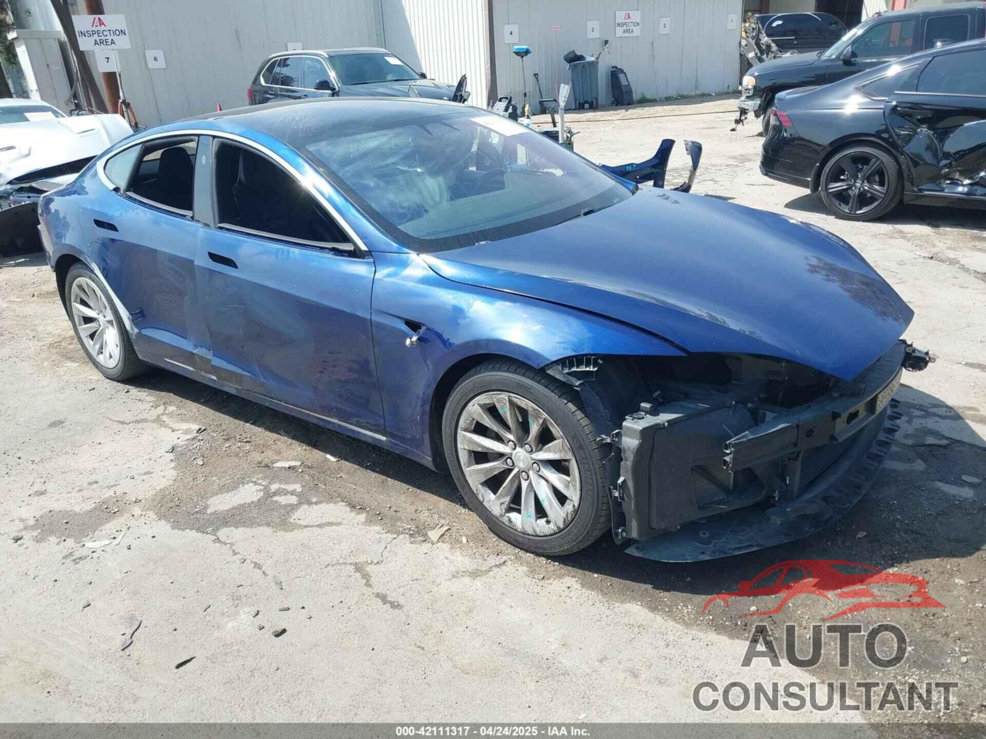 TESLA MODEL S 2017 - 5YJSA1E20HF208771