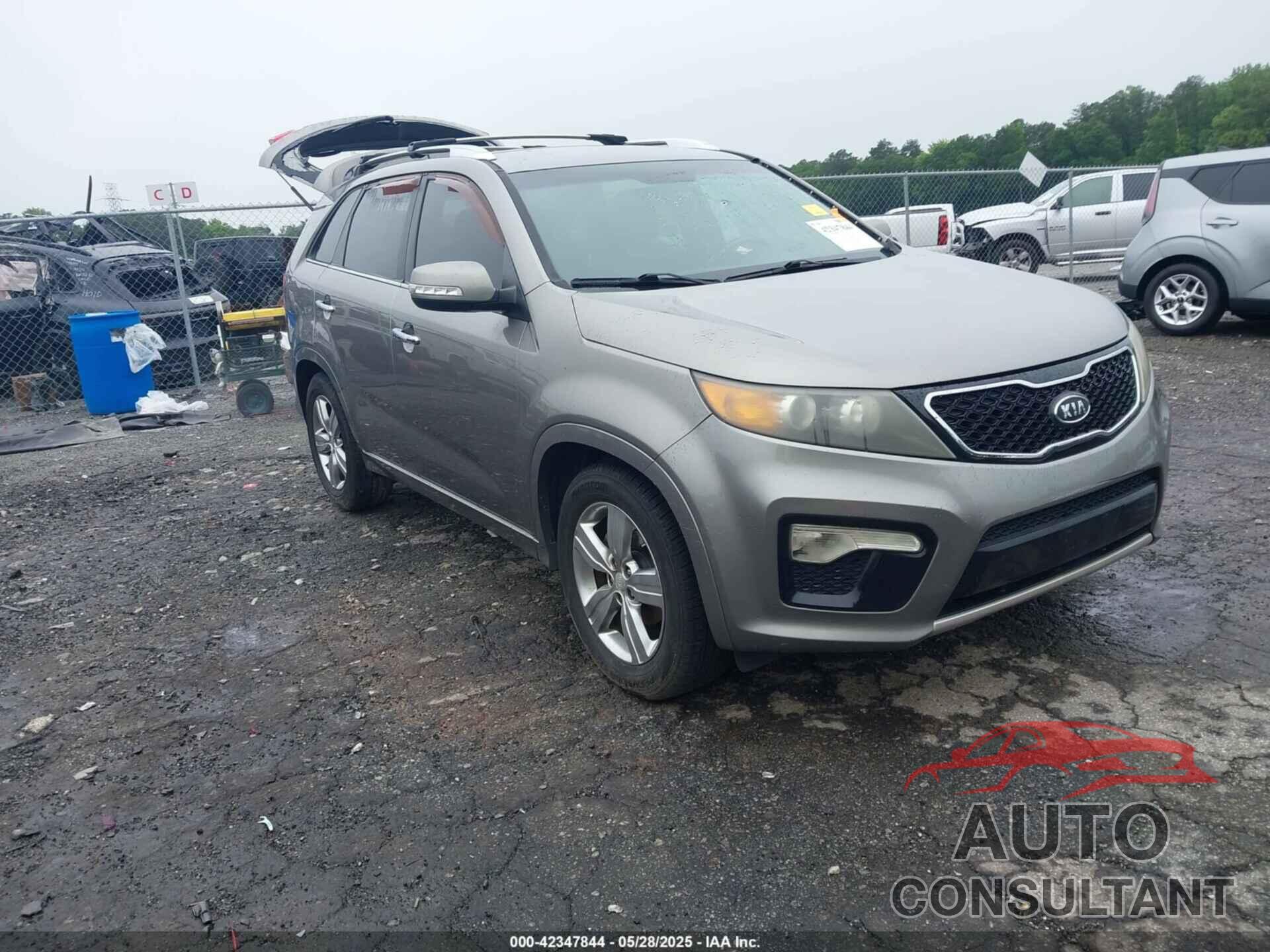 KIA SORENTO 2012 - 5XYKW4A28CG260191