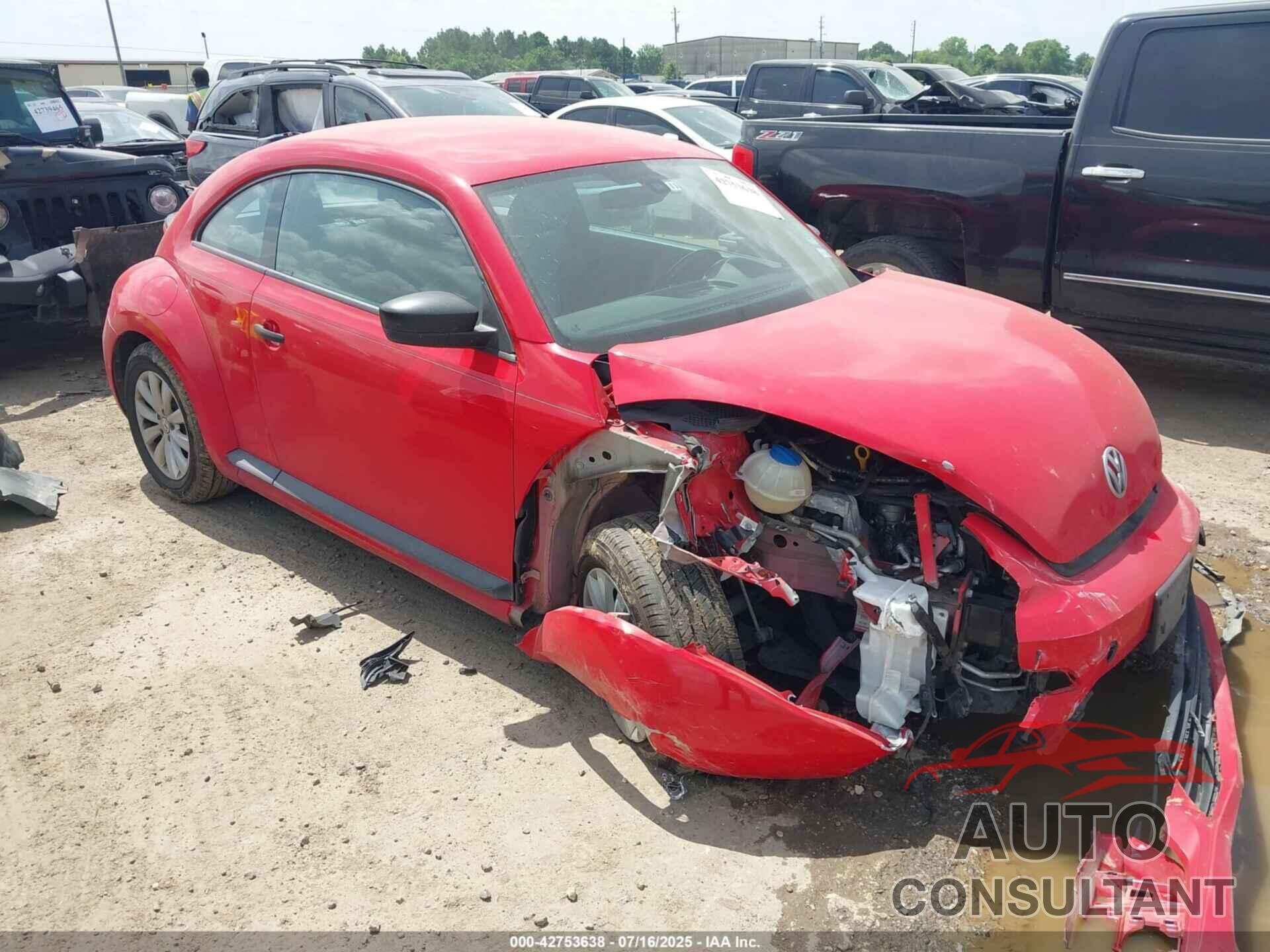 VOLKSWAGEN BEETLE 2017 - 3VWF17AT9HM611367