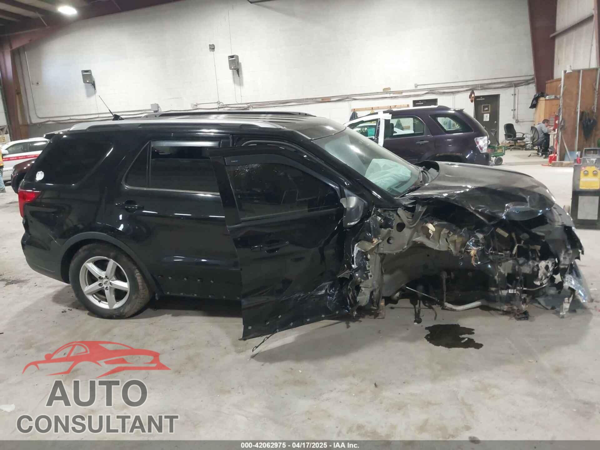 FORD EXPLORER 2019 - 1FM5K7D83KGA85169