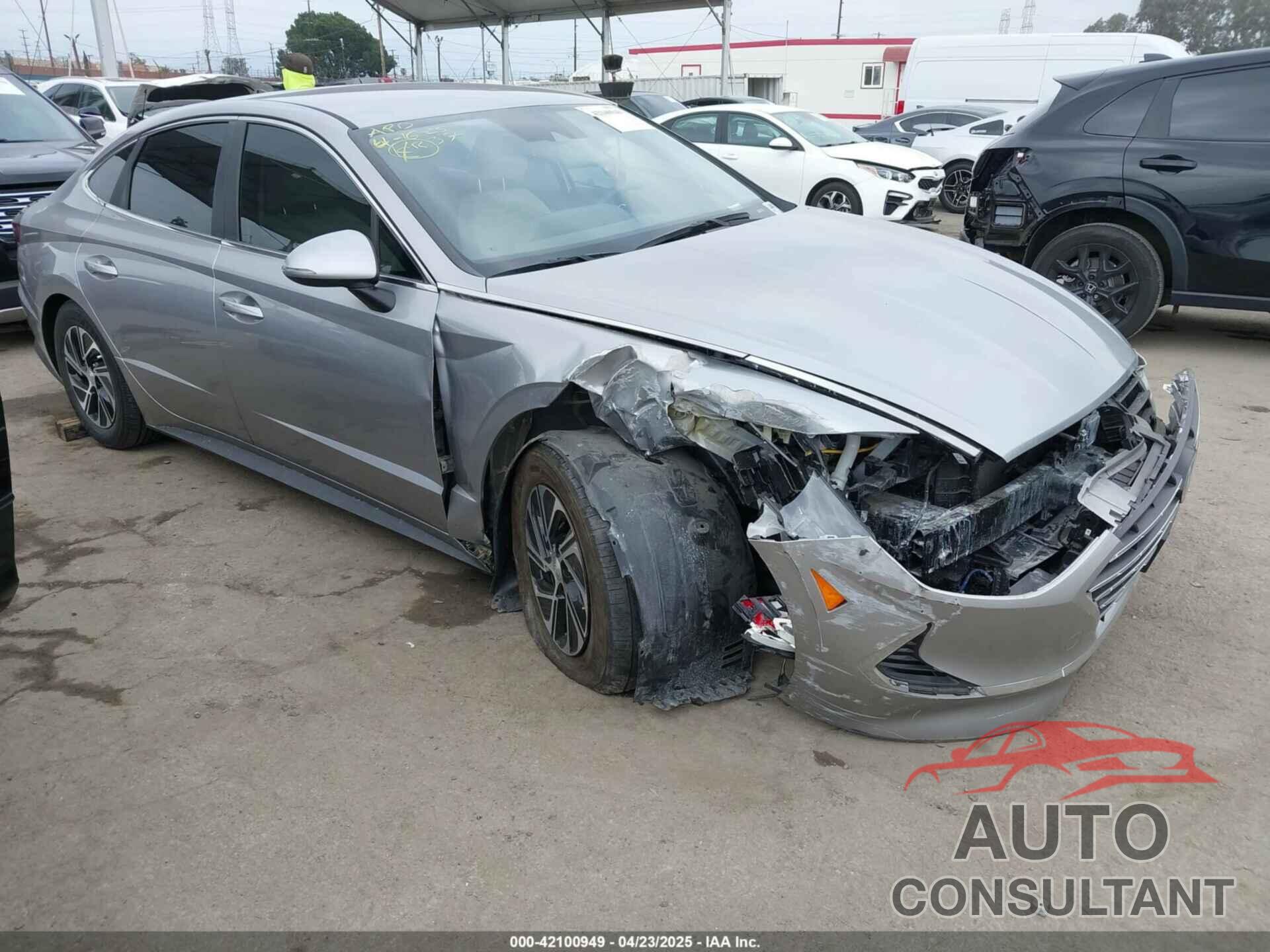 HYUNDAI SONATA 2021 - KMHL24JJ2MA035401
