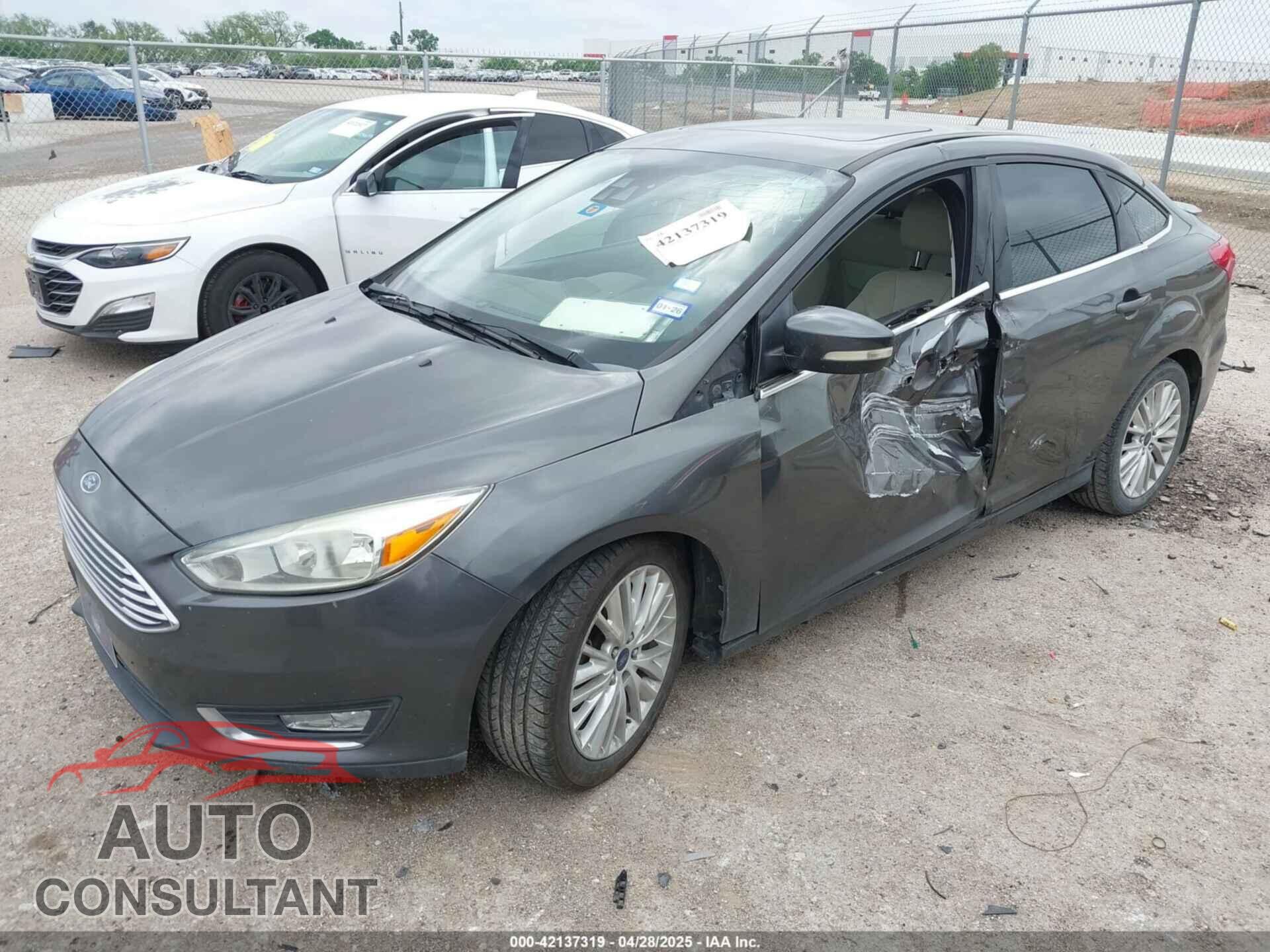 FORD FOCUS 2016 - 1FADP3J21GL260145