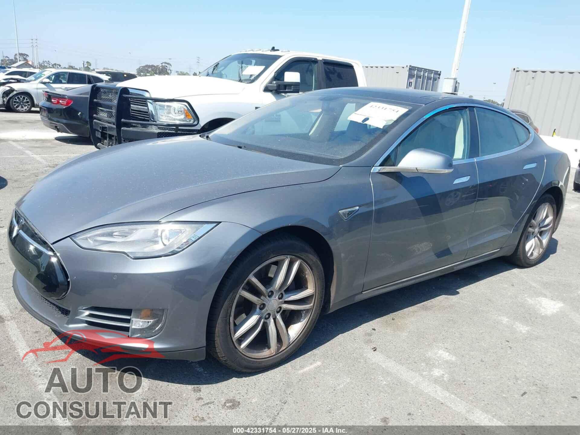 TESLA MODEL S 2014 - 5YJSA1S16EFP40968