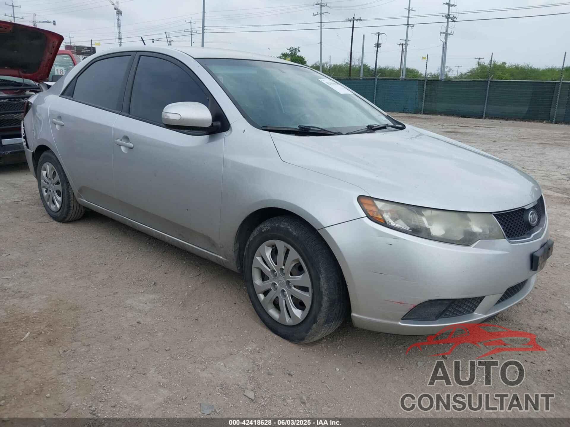 KIA FORTE 2010 - KNAFU4A21A5068332
