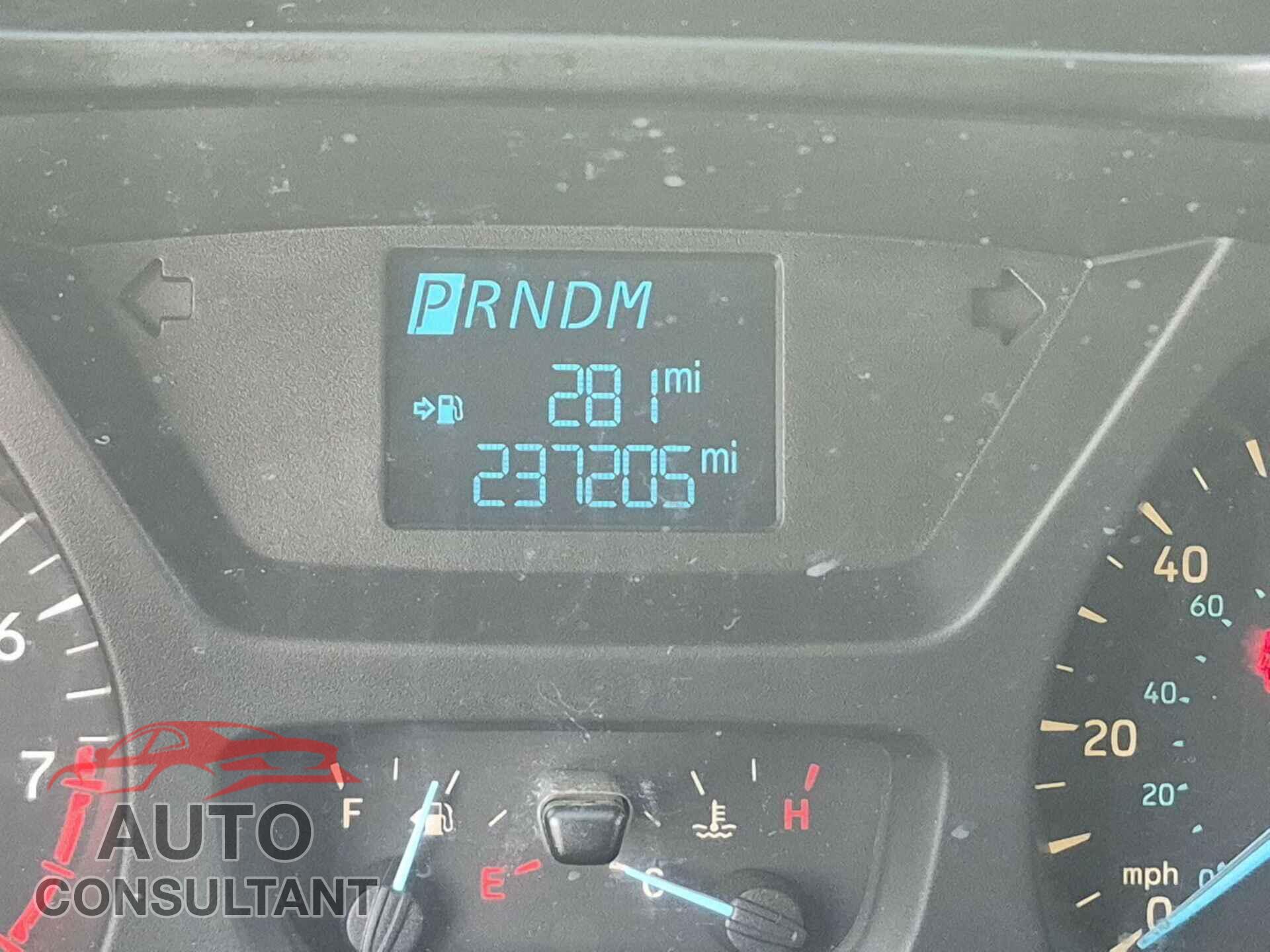 FORD TRANSIT 2015 - 1FTNE1ZM4FKB32680