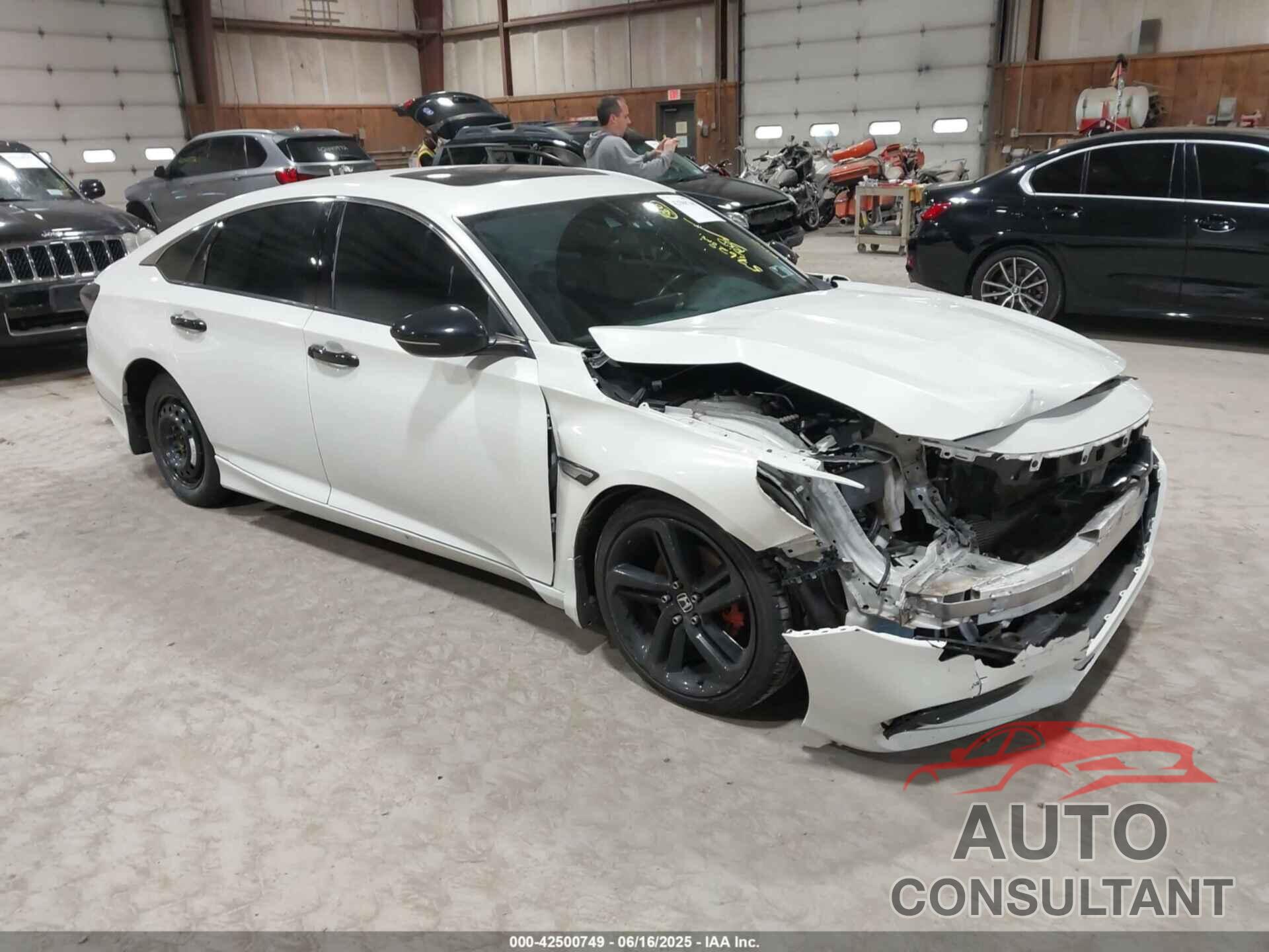 HONDA ACCORD 2020 - 1HGCV2F32LA024117
